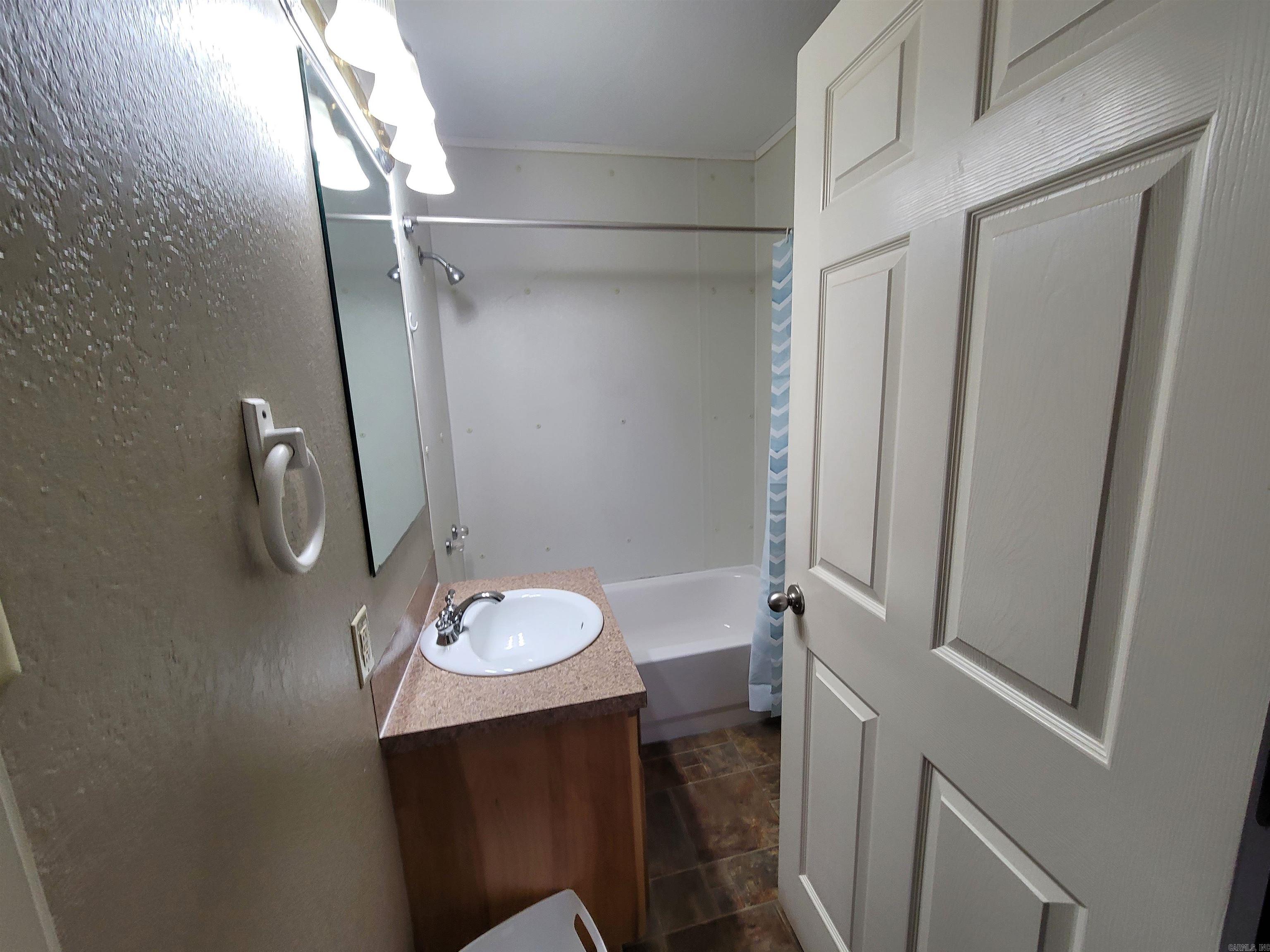 Metes & Bounds - Residential Lease