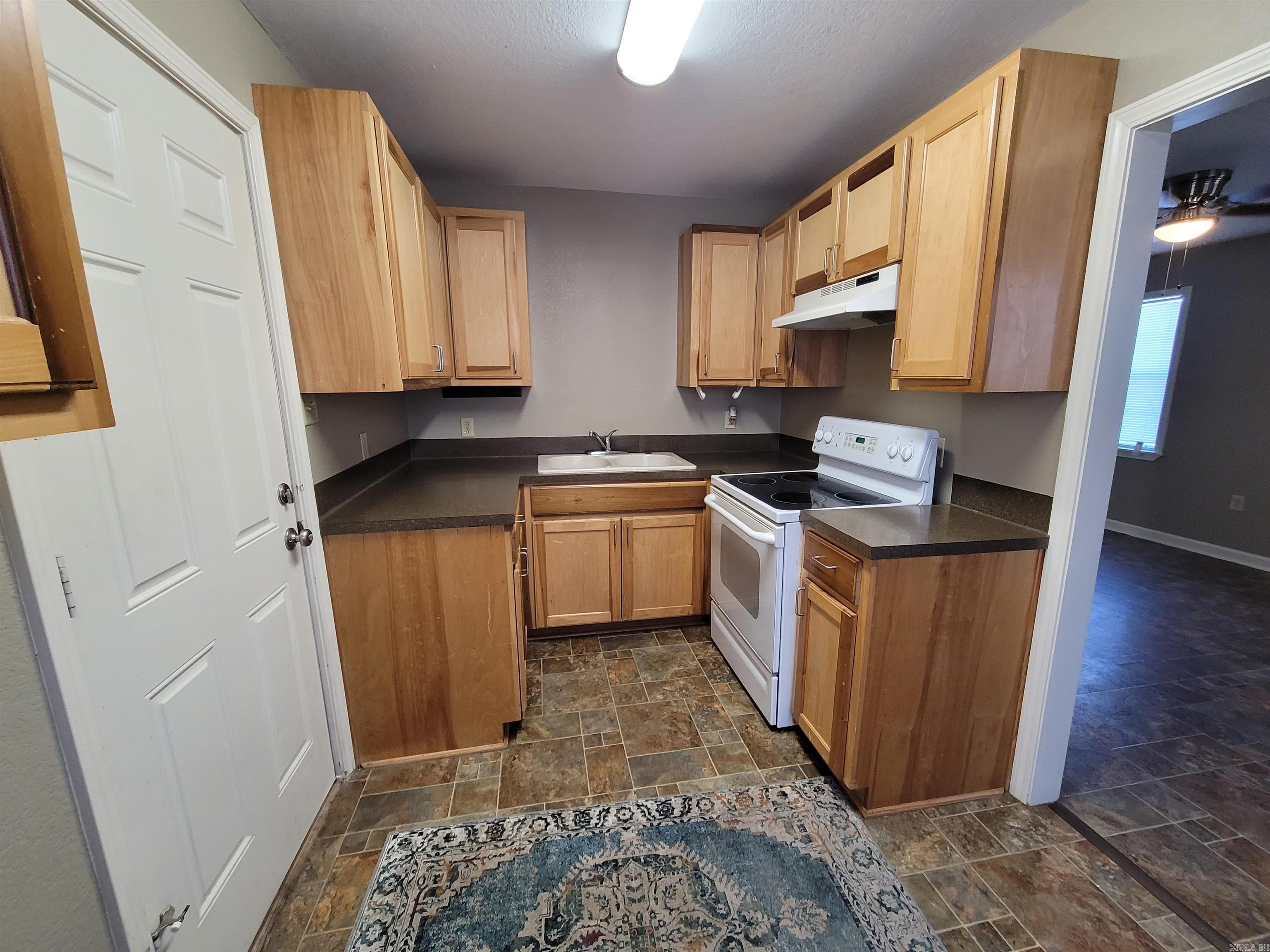 Metes & Bounds - Residential Lease