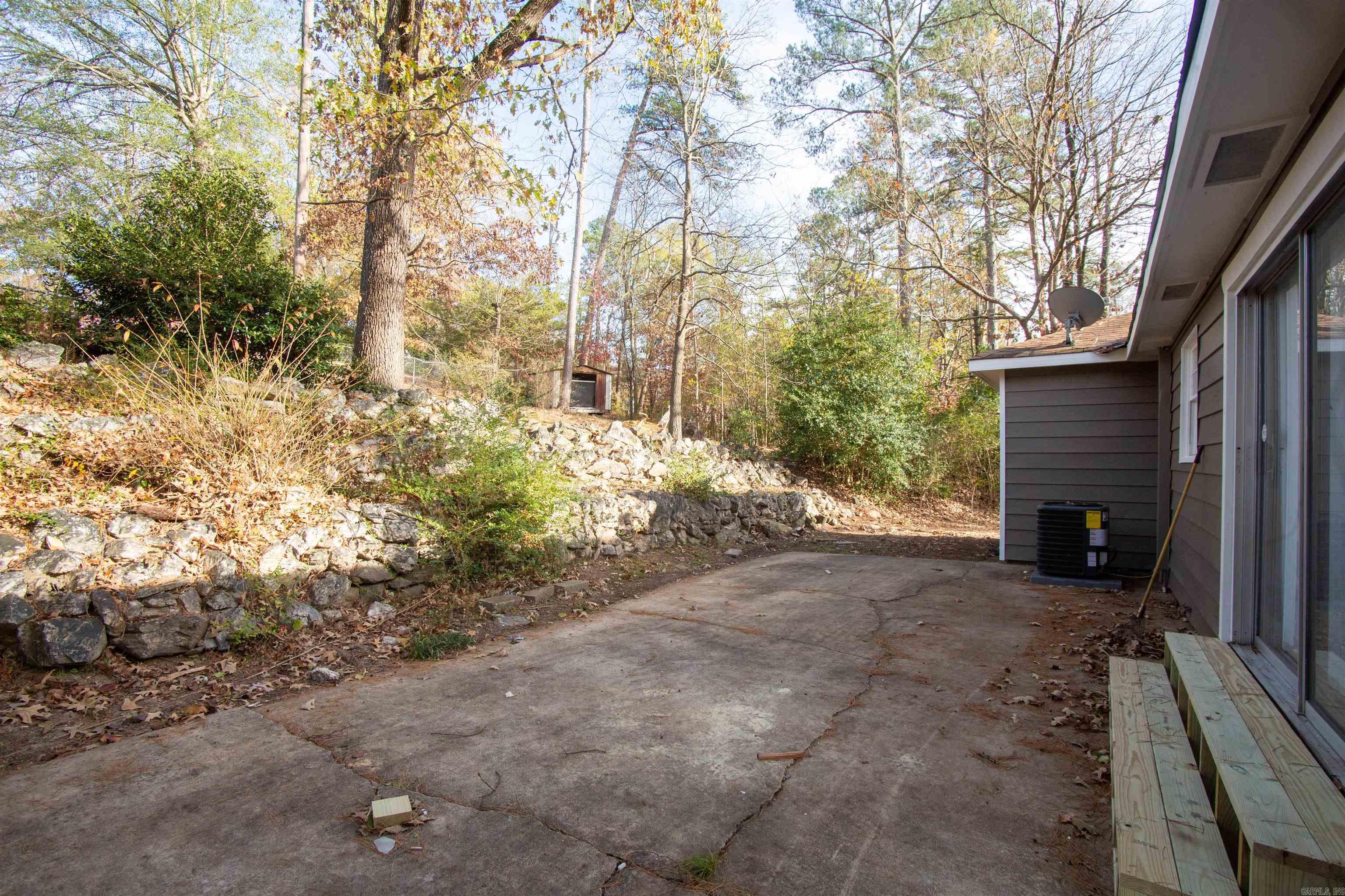 WOODLAWN HGTS - Residential