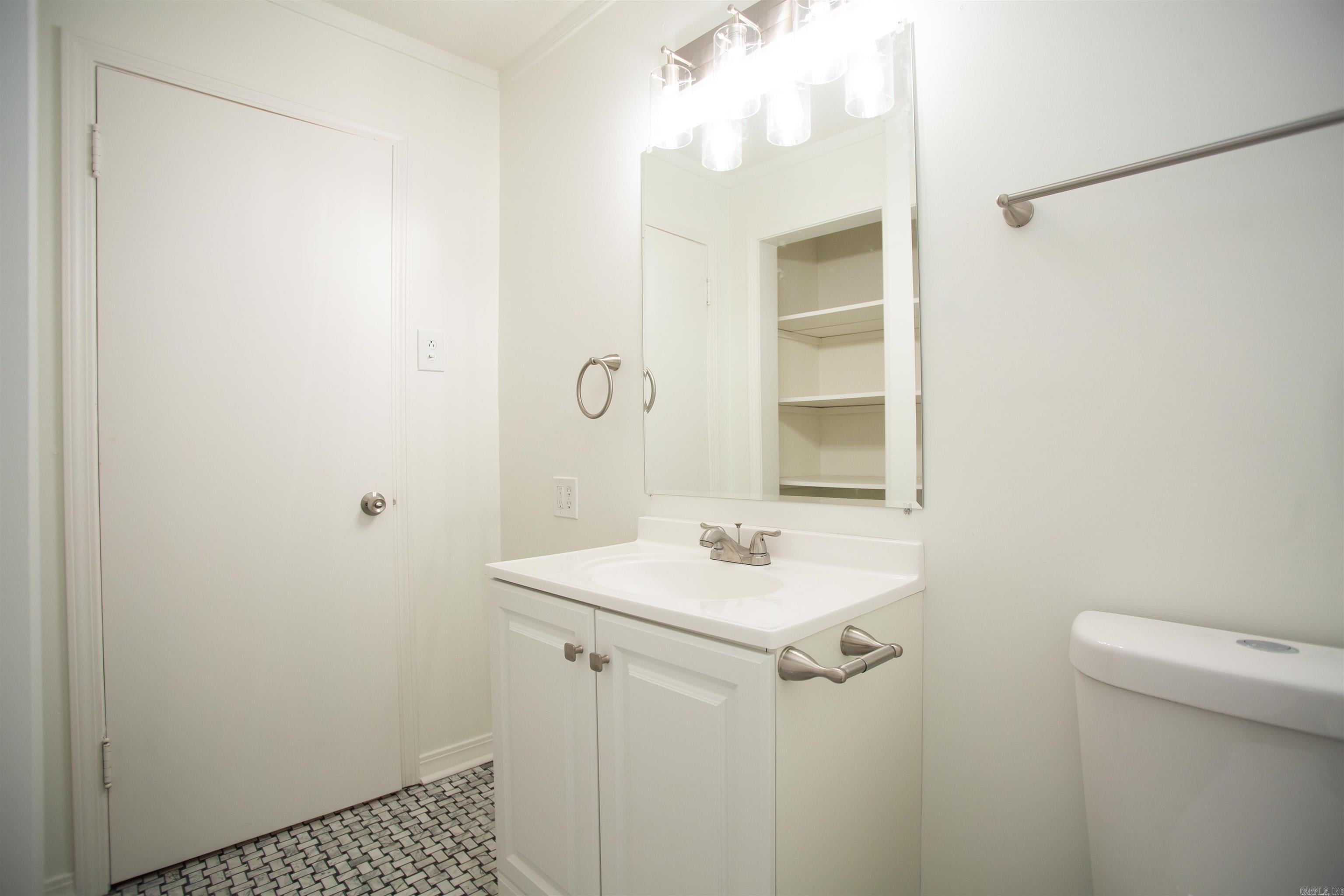 WOODLAWN HGTS - Residential