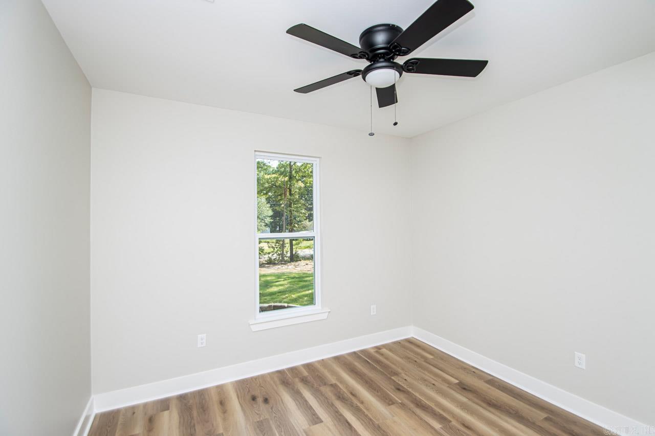 LAKE SAIL-EM-BENTON - Residential