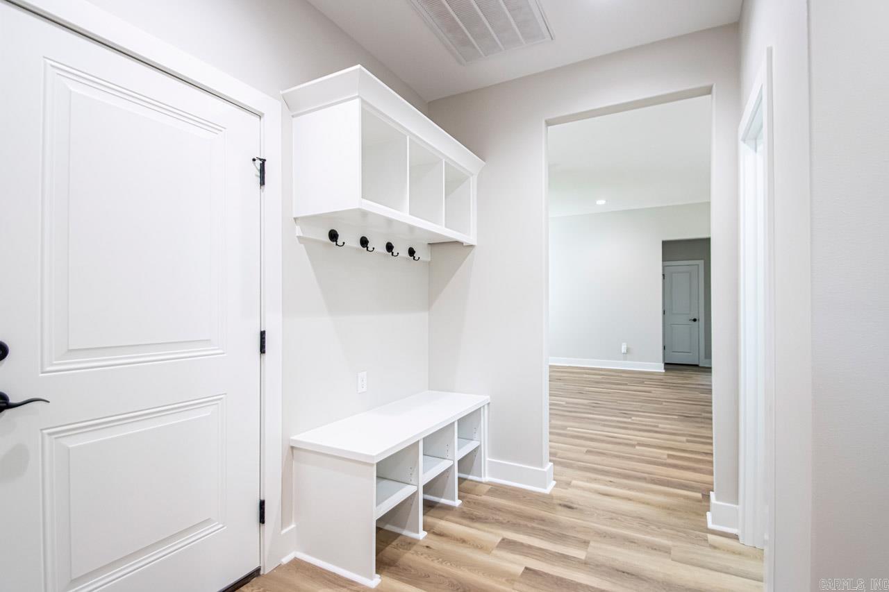 LAKE SAIL-EM-BENTON - Residential