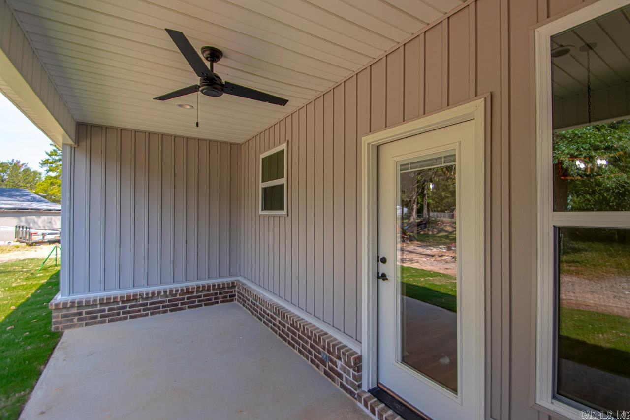 LAKE SAIL-EM-BENTON - Residential