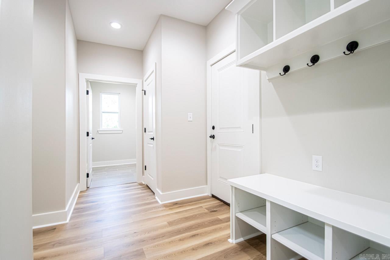 LAKE SAIL-EM-BENTON - Residential