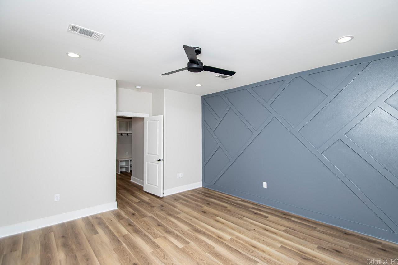 LAKE SAIL-EM-BENTON - Residential