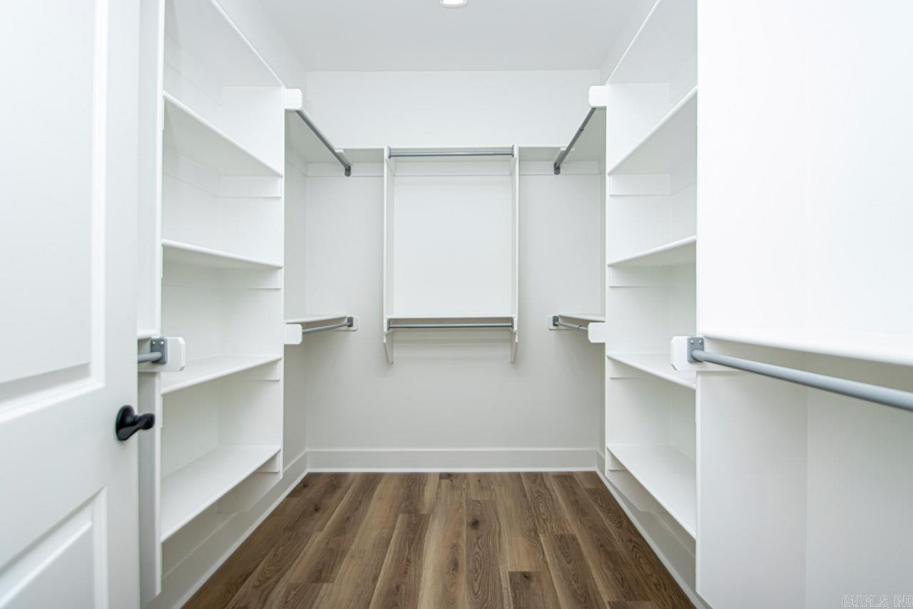 LAKE SAIL-EM-BENTON - Residential