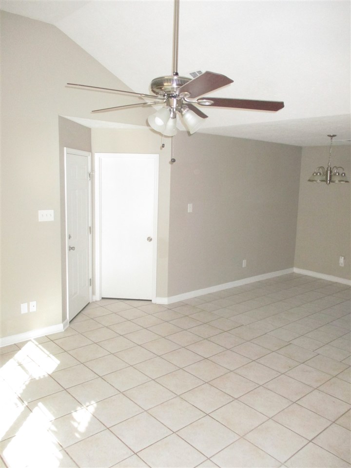 Timberwood Park - Residential Lease