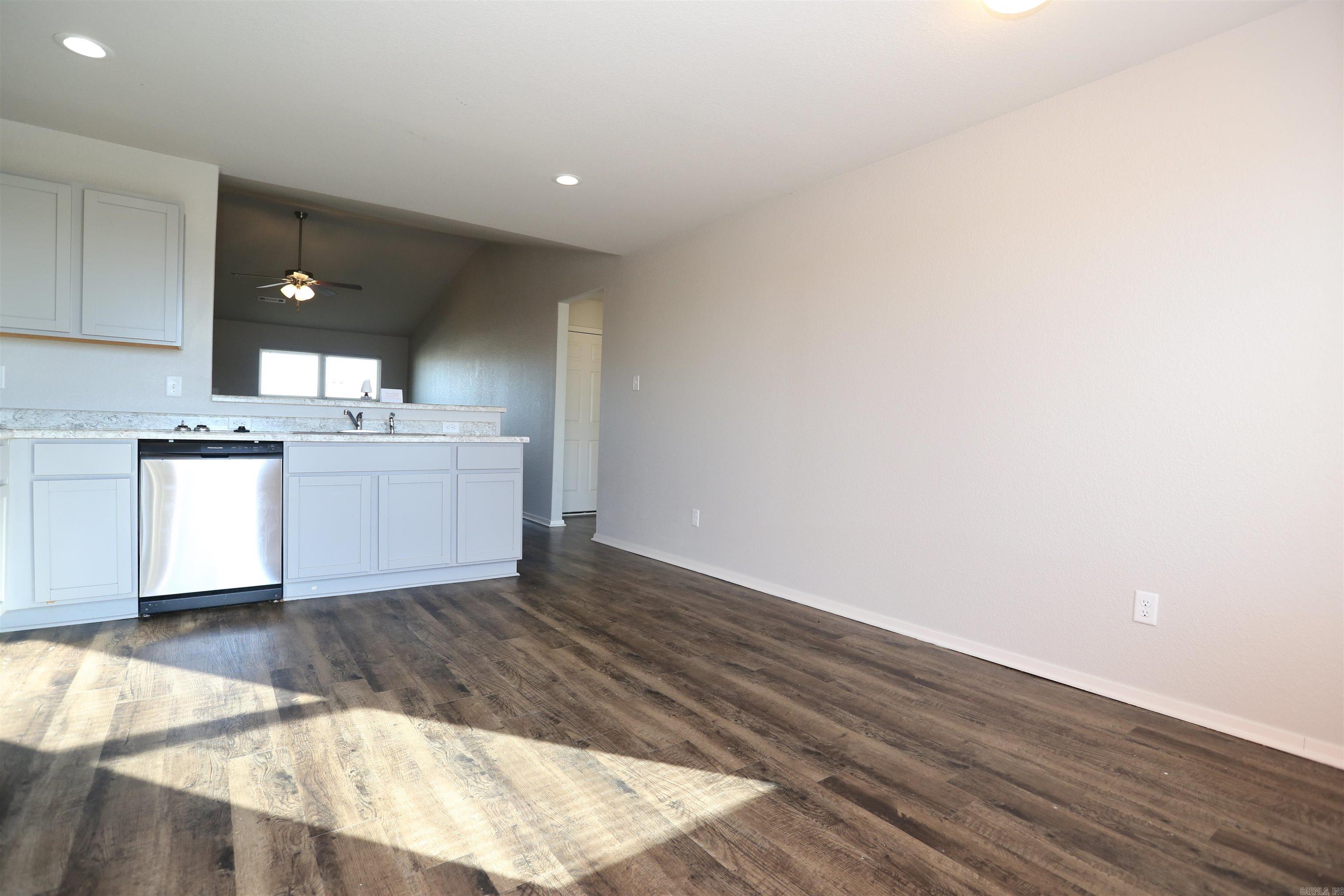 Faulkner Crossing - Residential