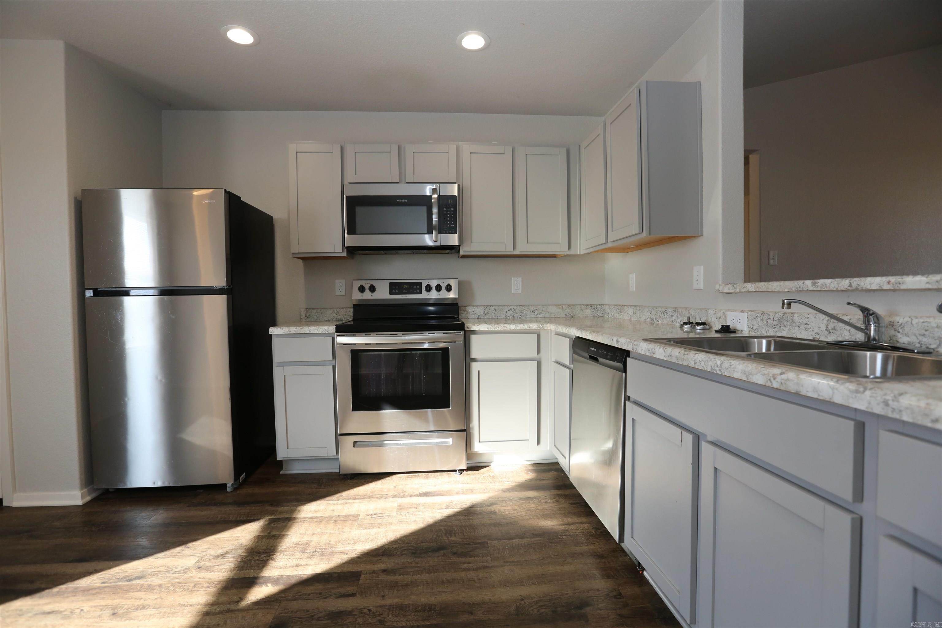 Faulkner Crossing - Residential