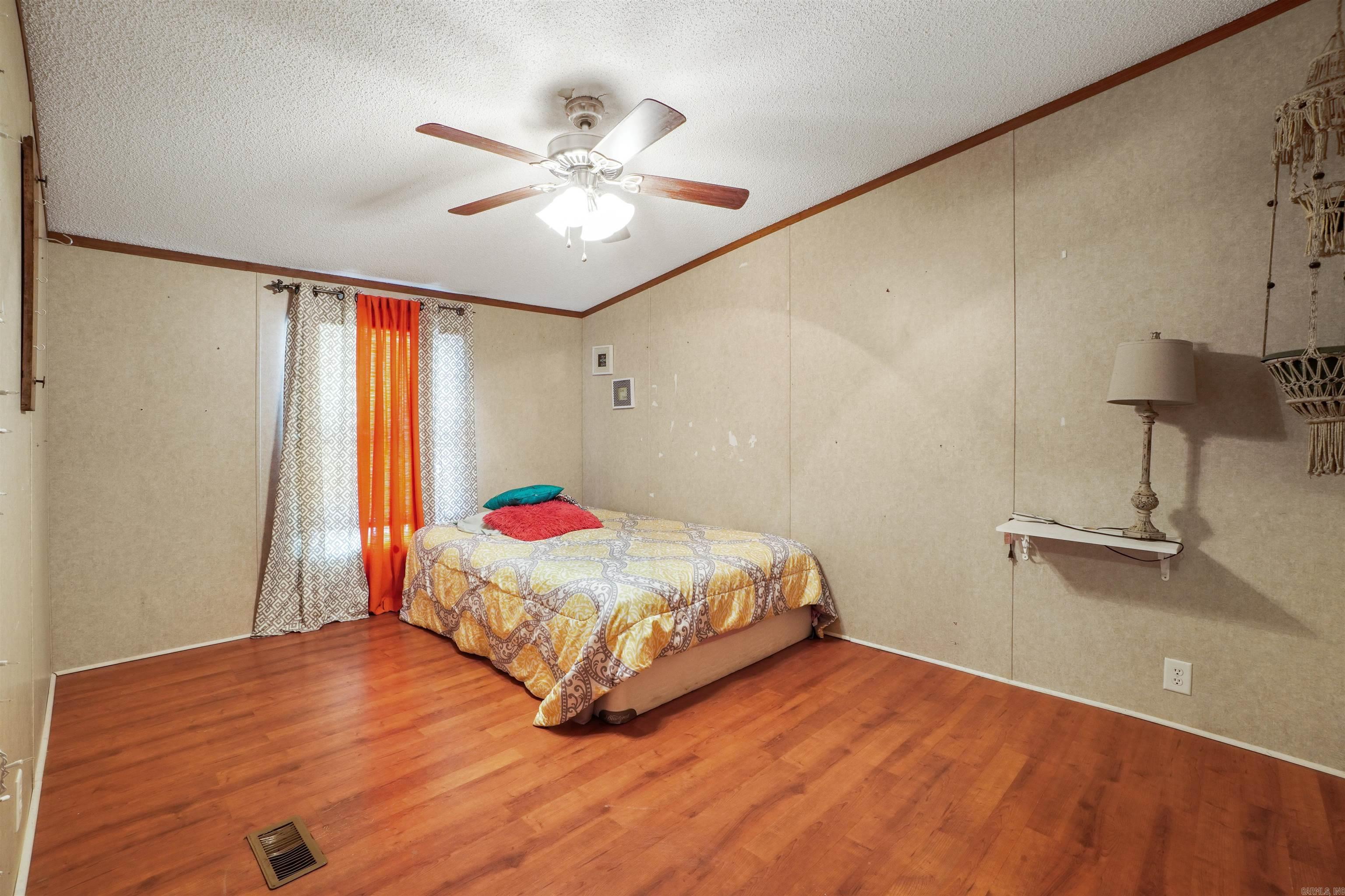 BAYVIEW HEIGHTS - Residential