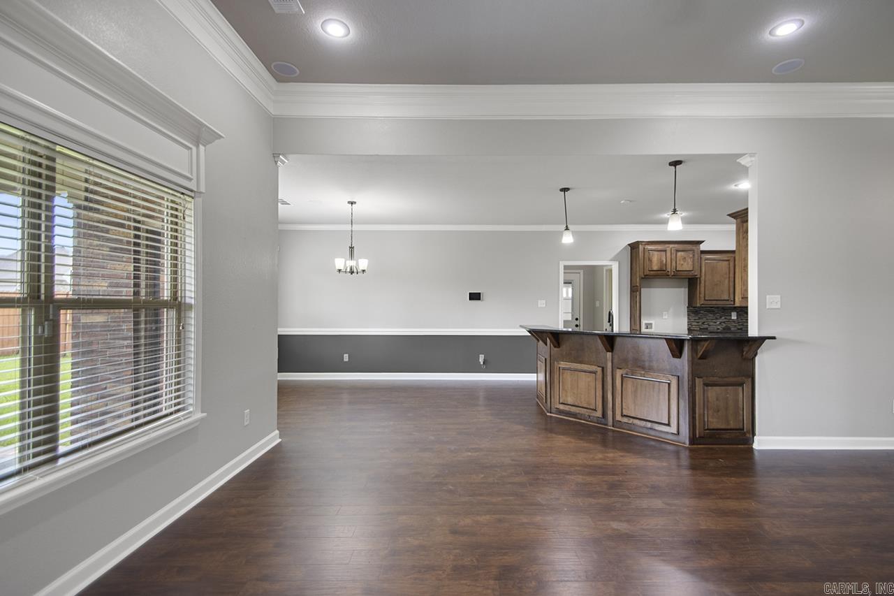 SHADOW CREEK - Residential