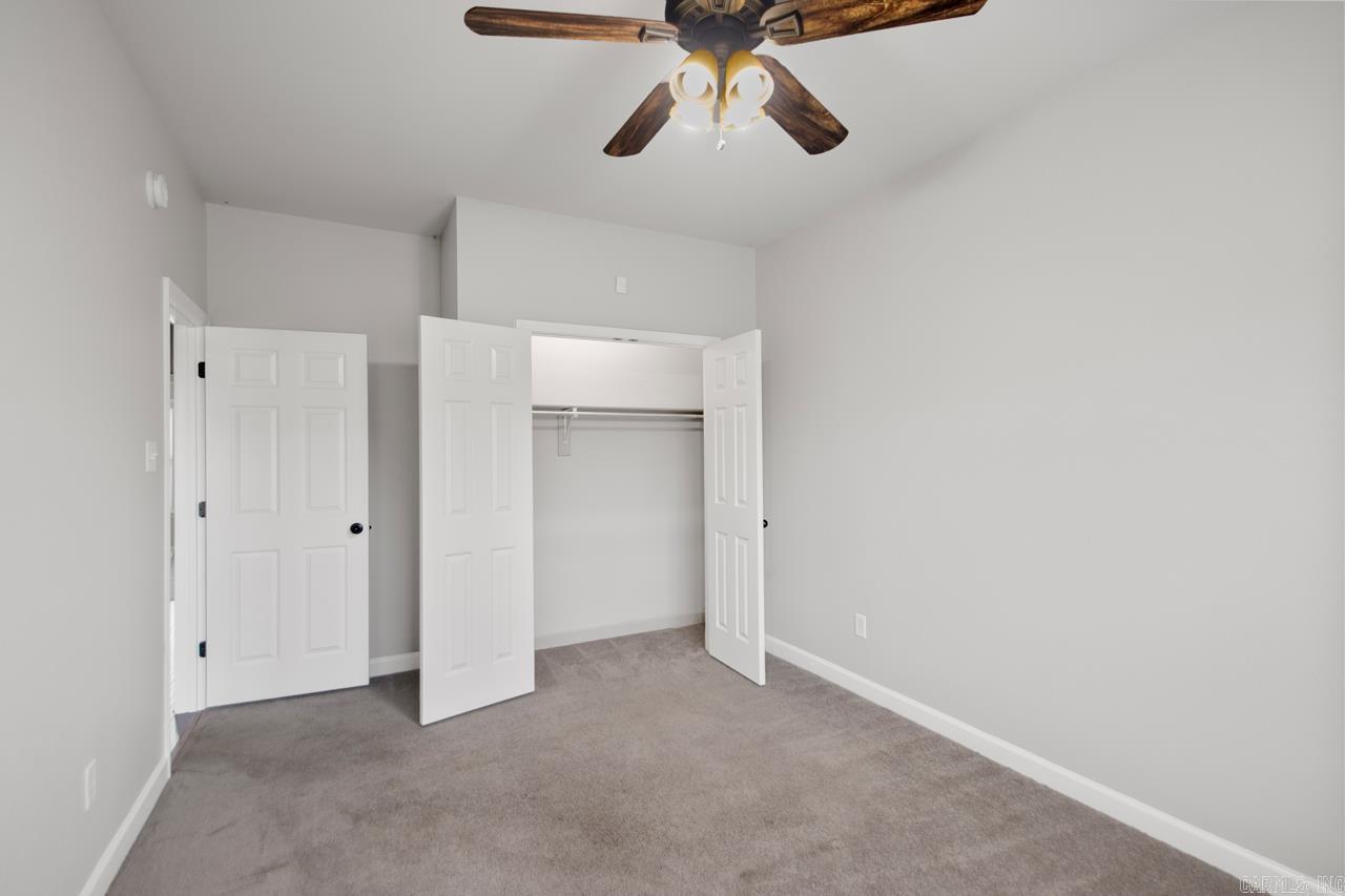 SHADOW CREEK - Residential