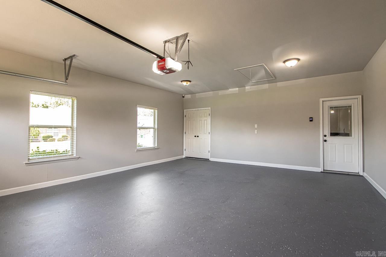 SHADOW CREEK - Residential