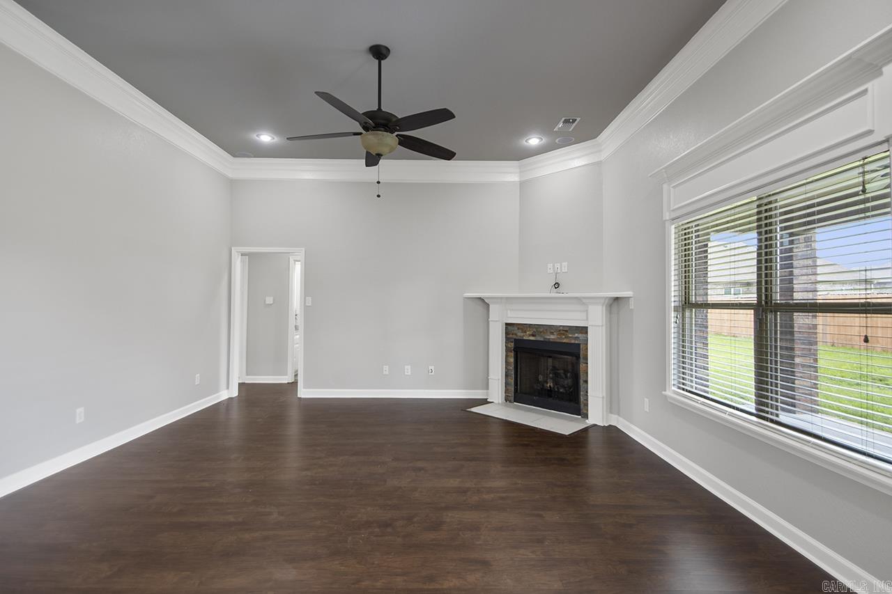 SHADOW CREEK - Residential