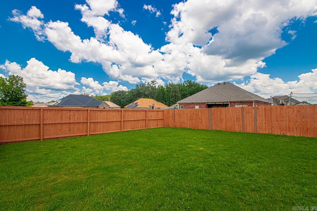 SHADOW CREEK - Residential