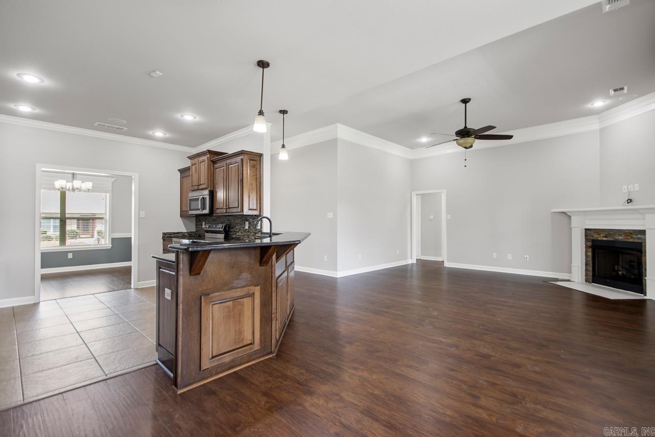 SHADOW CREEK - Residential