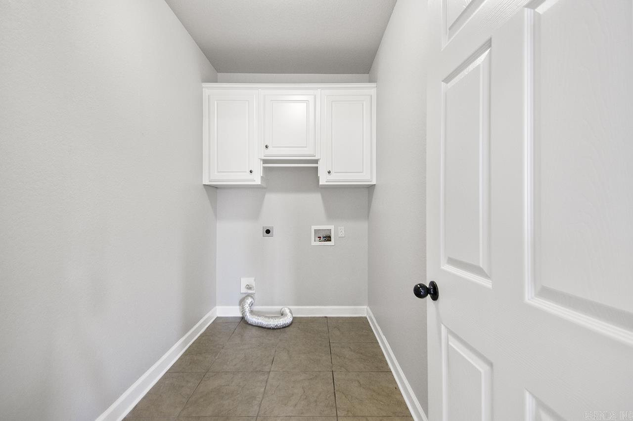 SHADOW CREEK - Residential