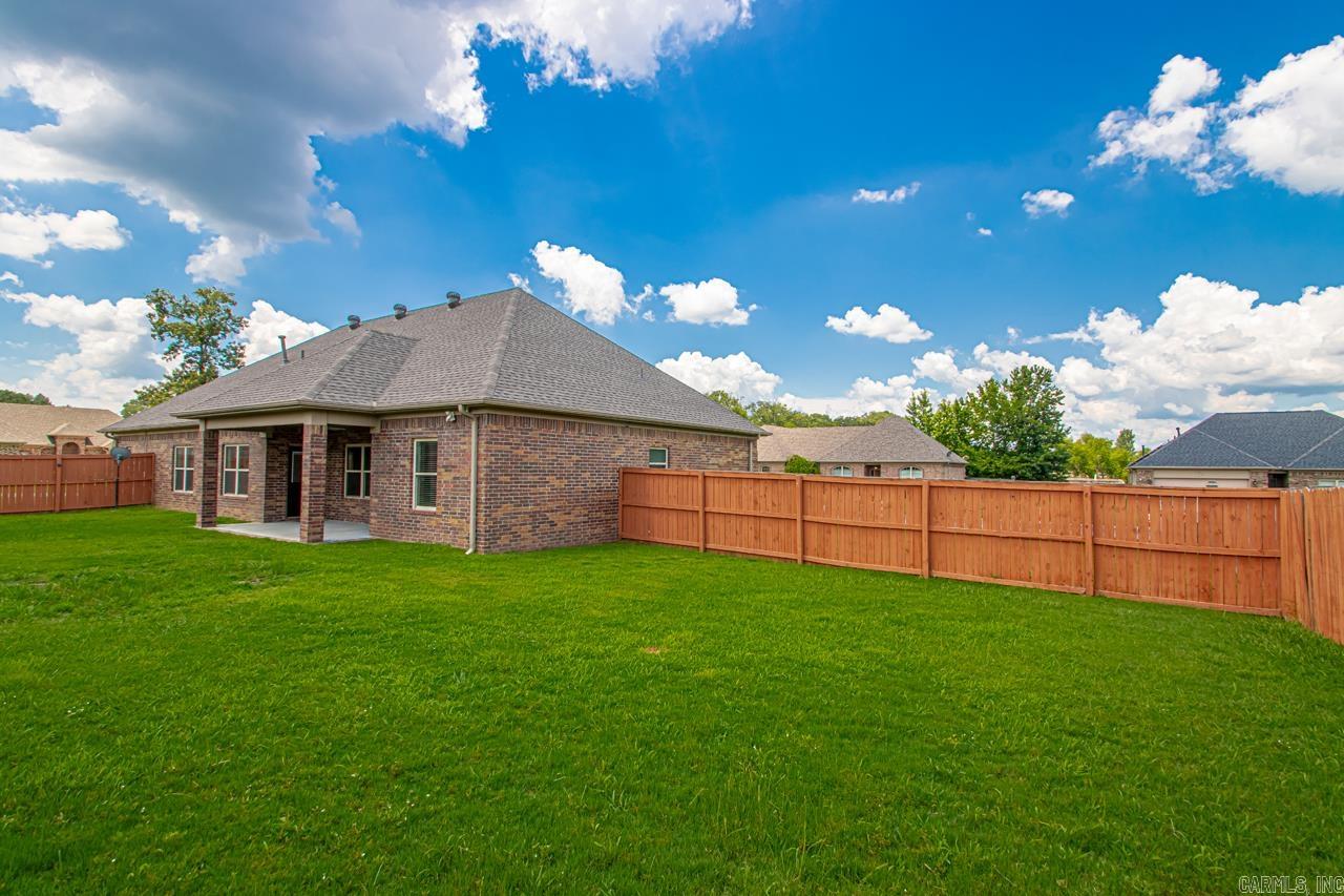 SHADOW CREEK - Residential