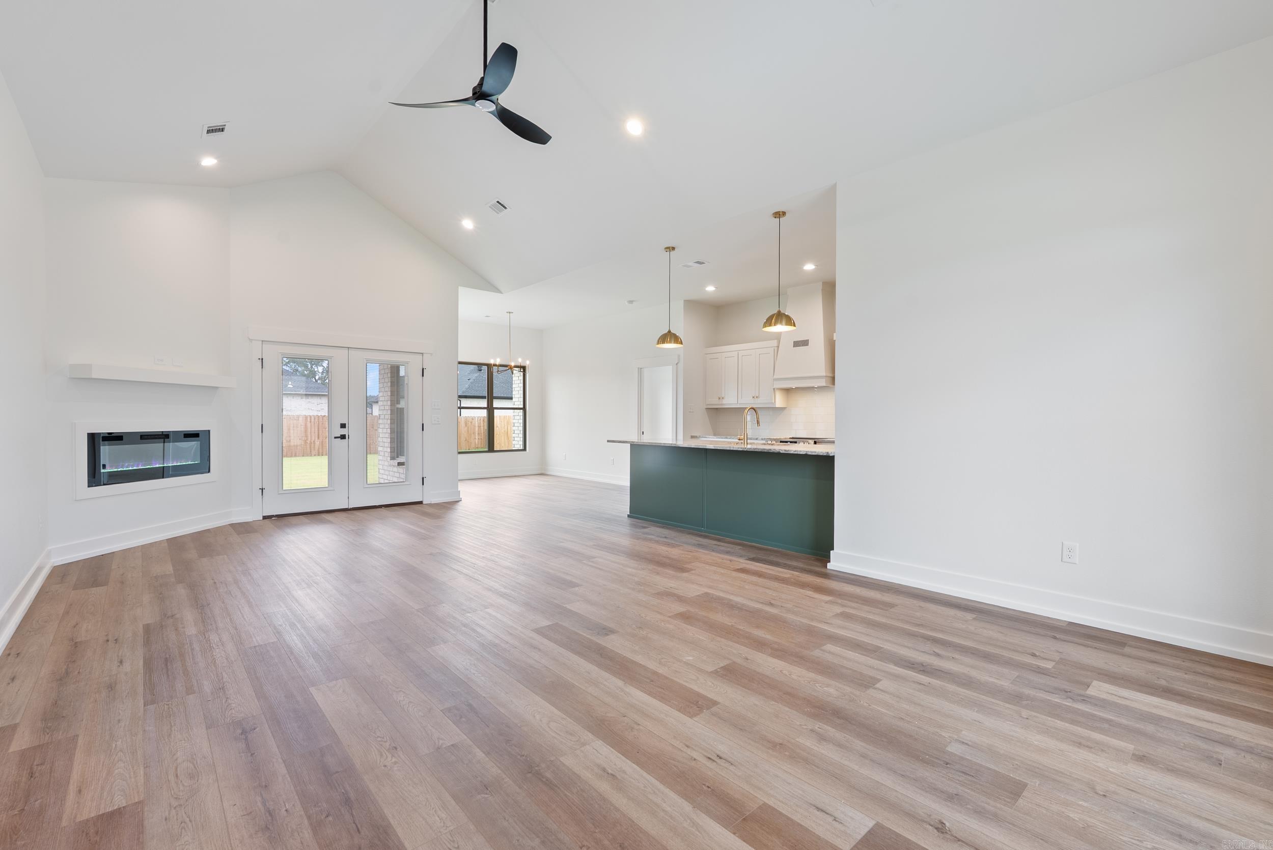 East Meadows - Residential