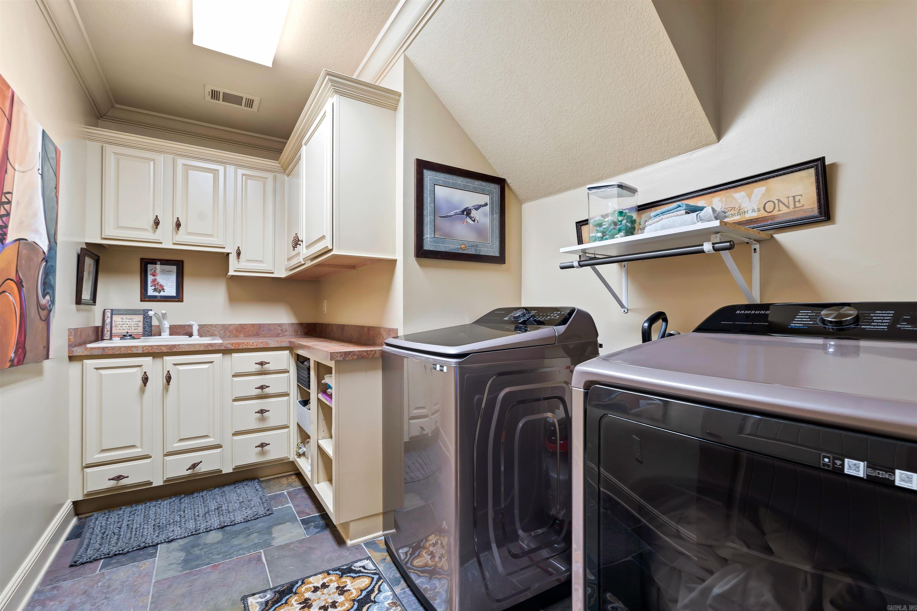 SAGE MEADOWS - Residential