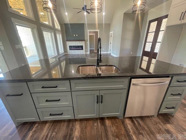 REPUBLICAN VALLEY ESTATES - Residential