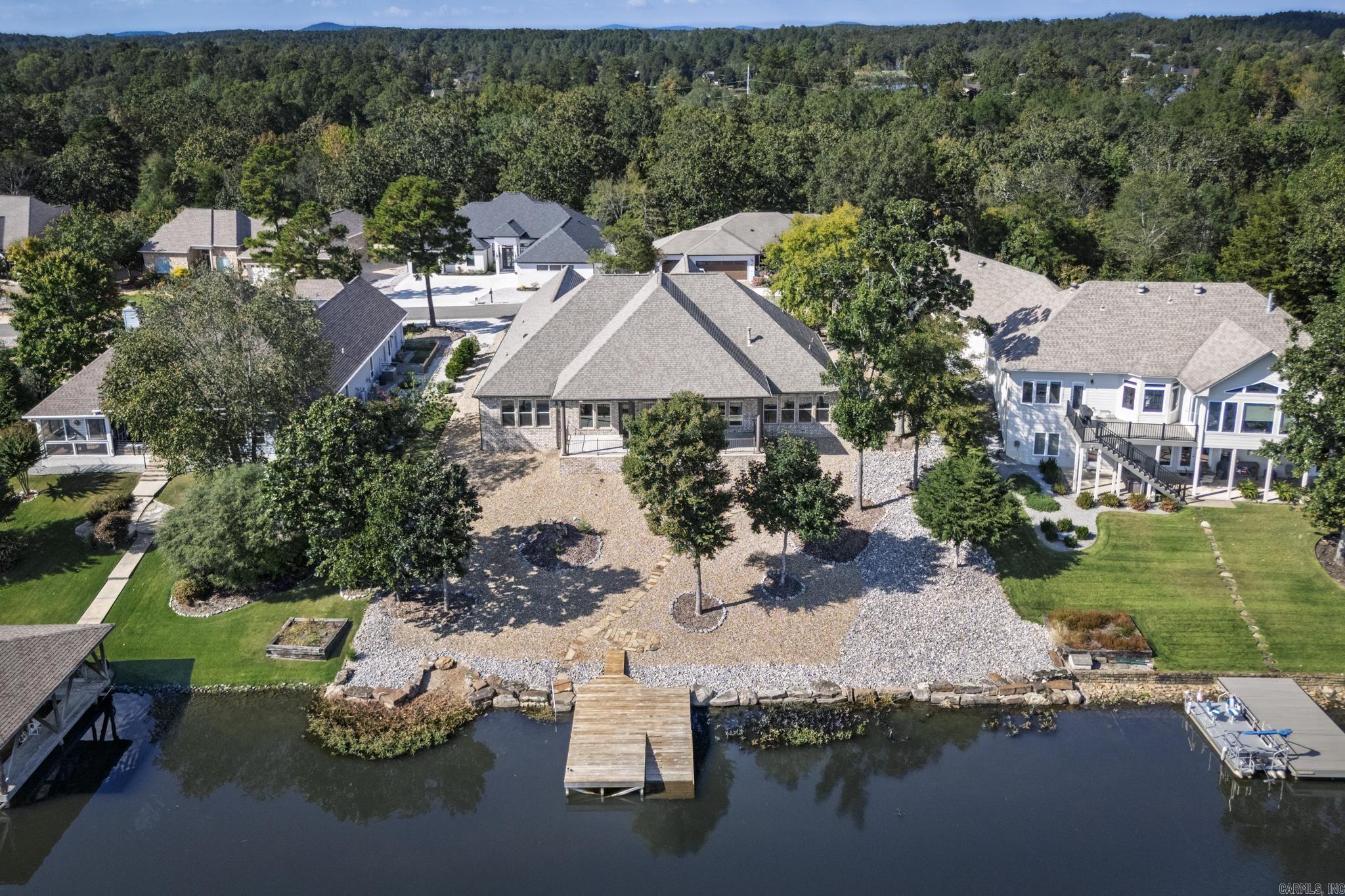 Maria - Residential