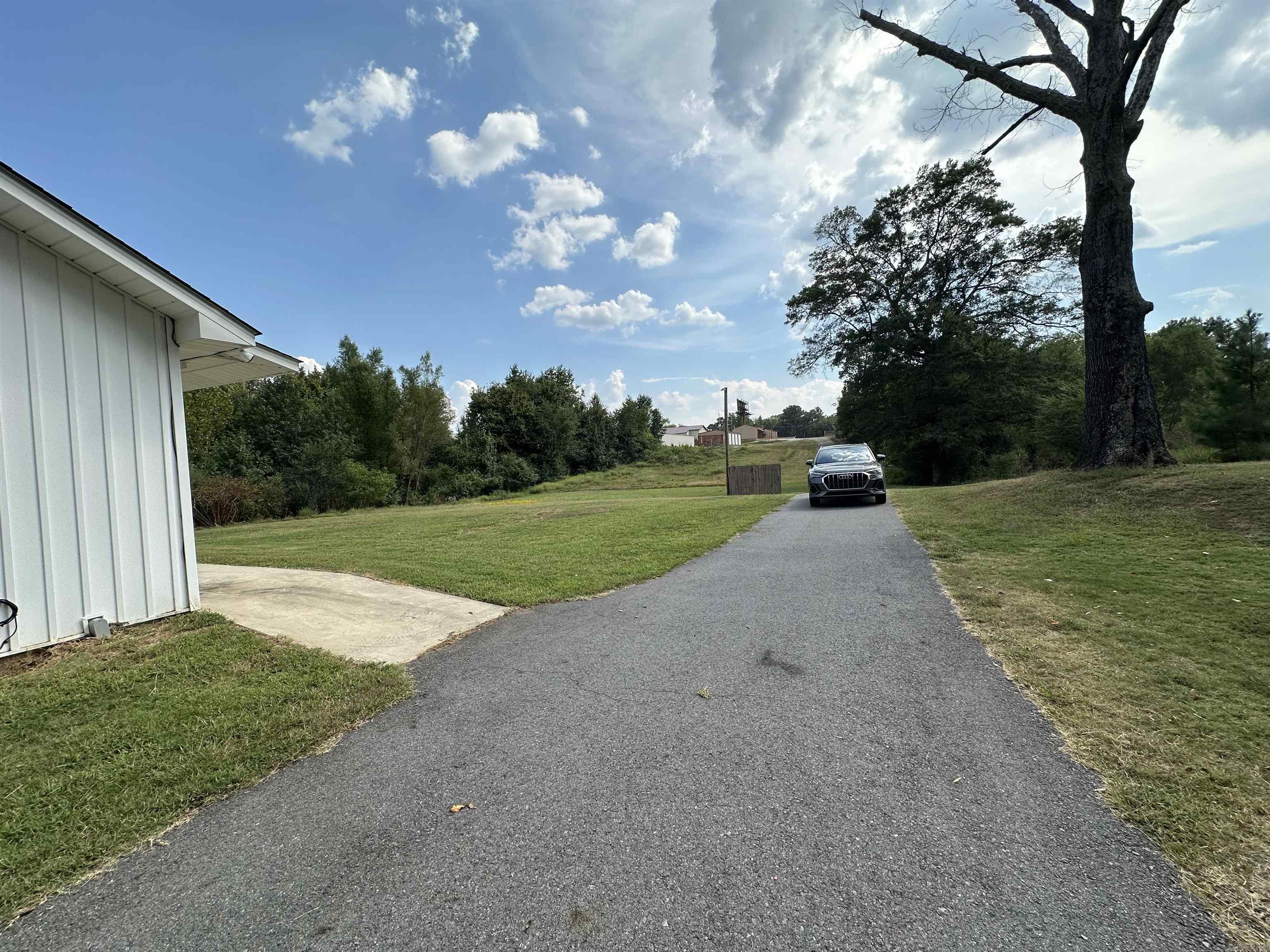 Sulphur Springs - Commercial Sale