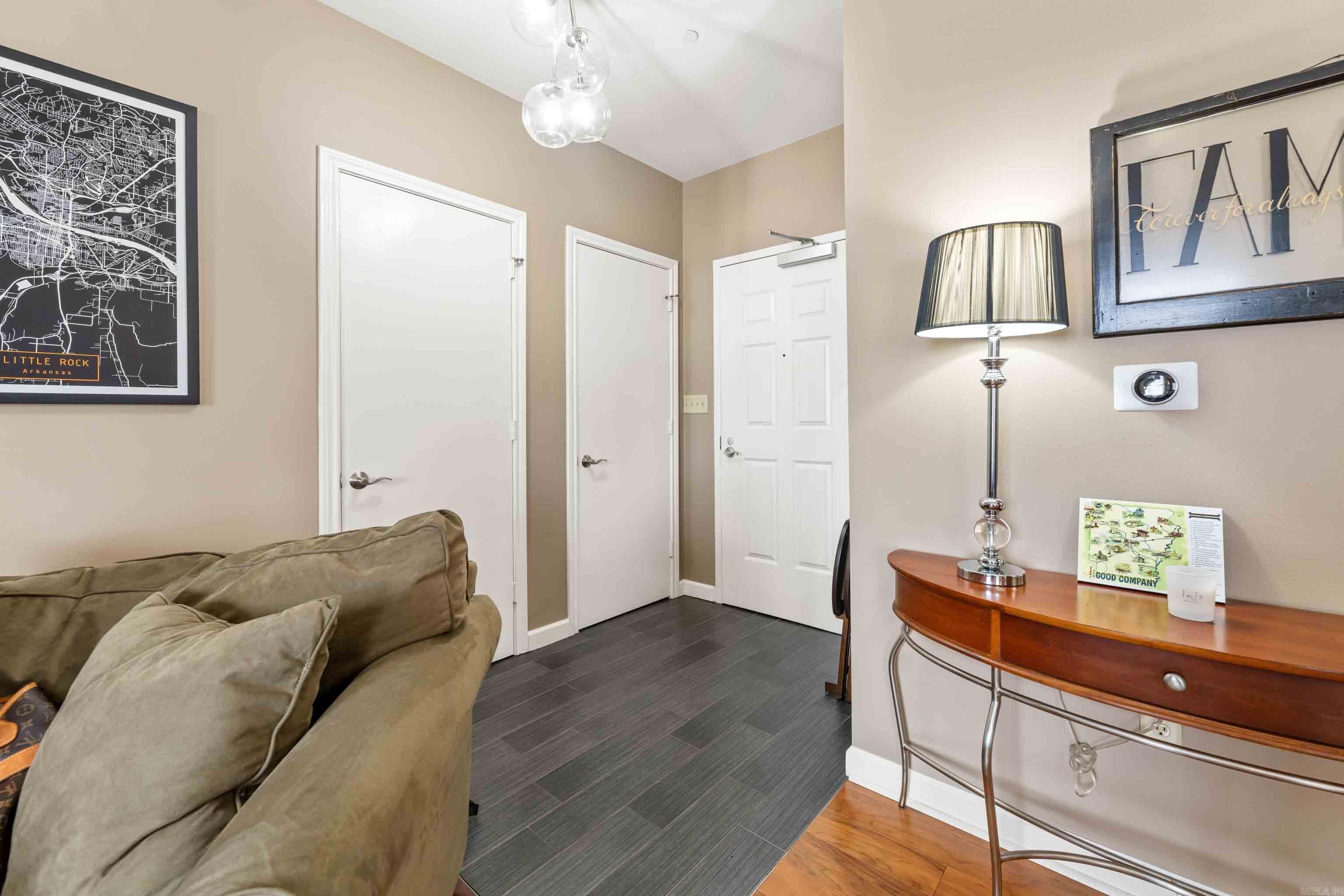 LAFAYETTE SQUARE HPR - Residential