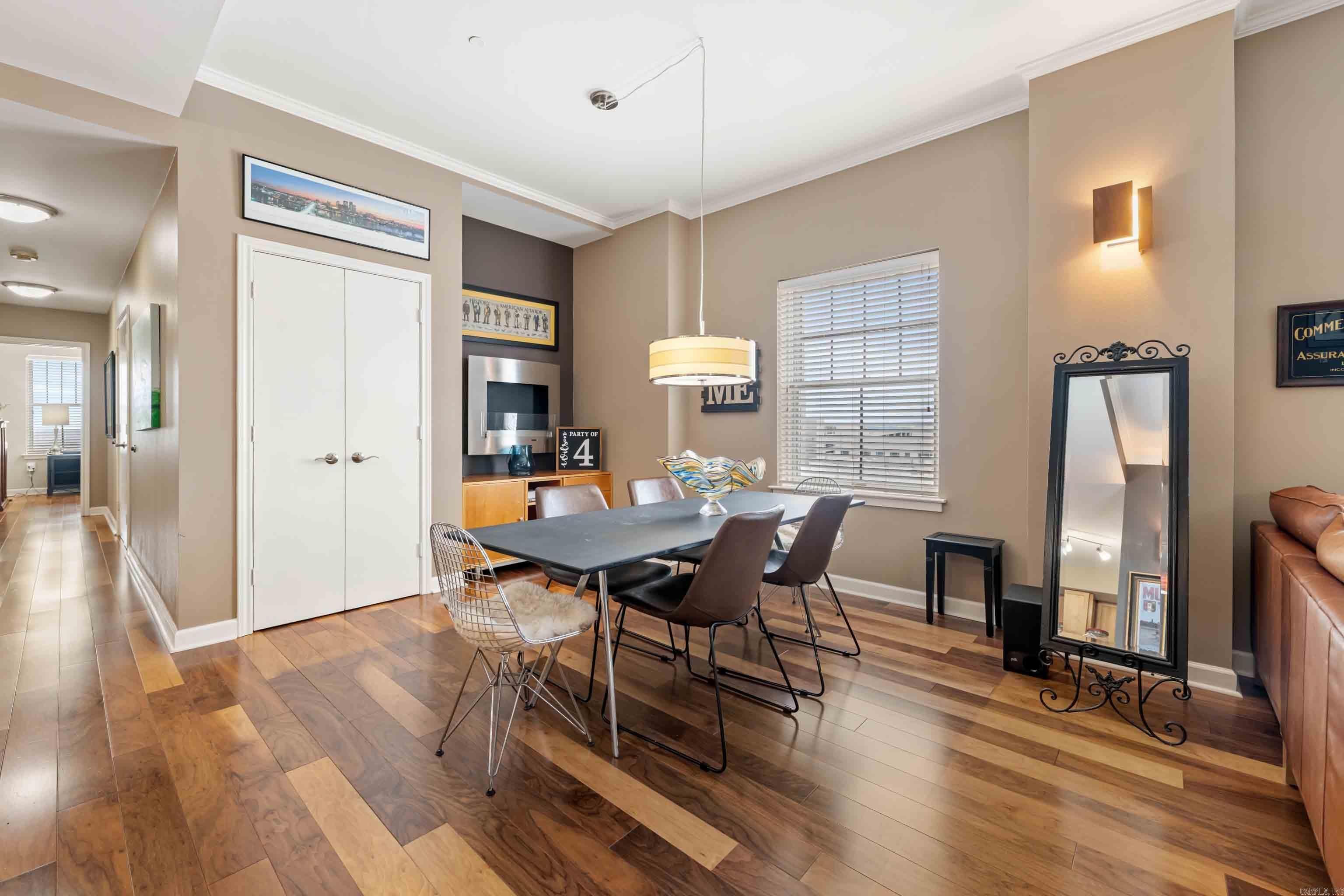 LAFAYETTE SQUARE HPR - Residential