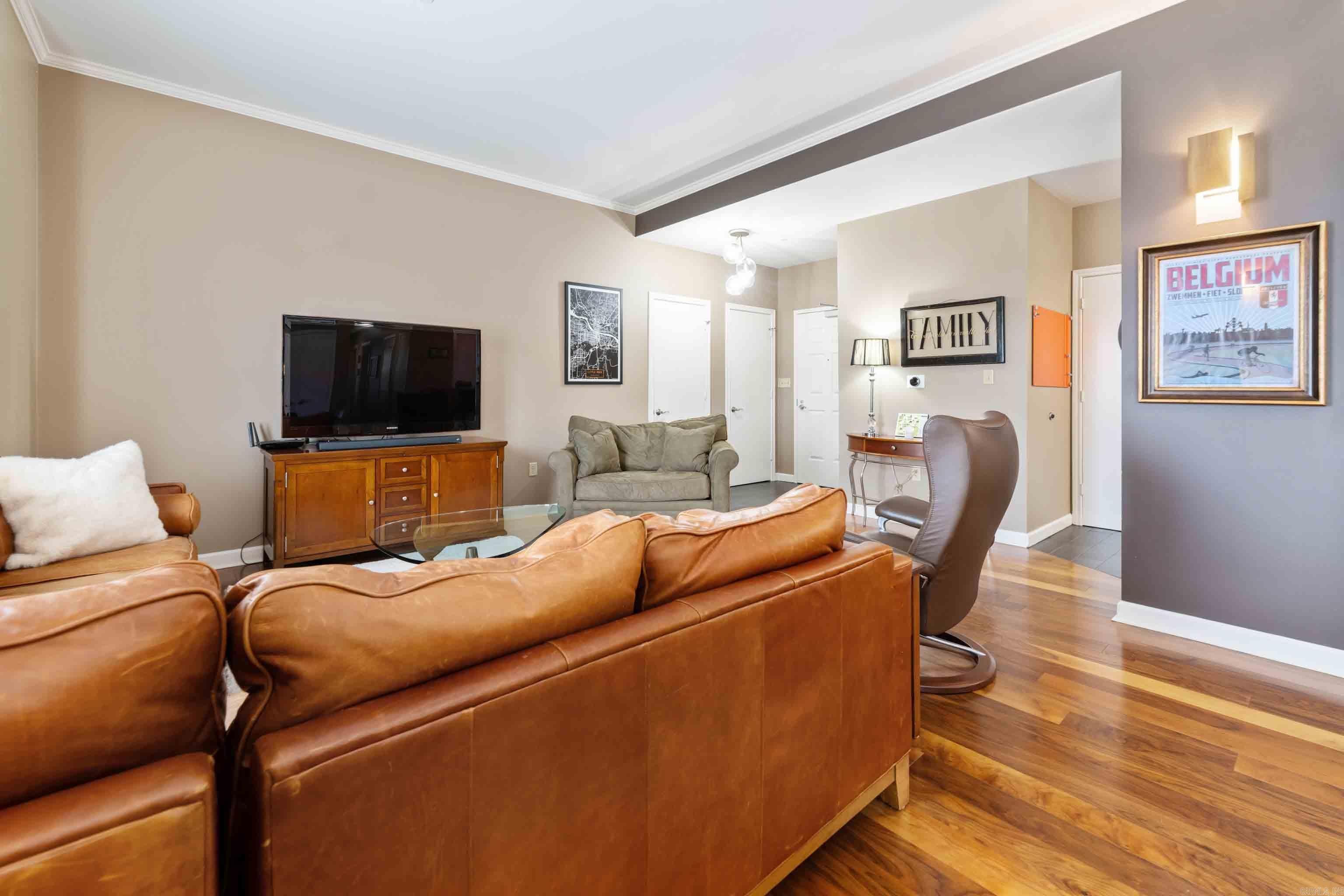 LAFAYETTE SQUARE HPR - Residential