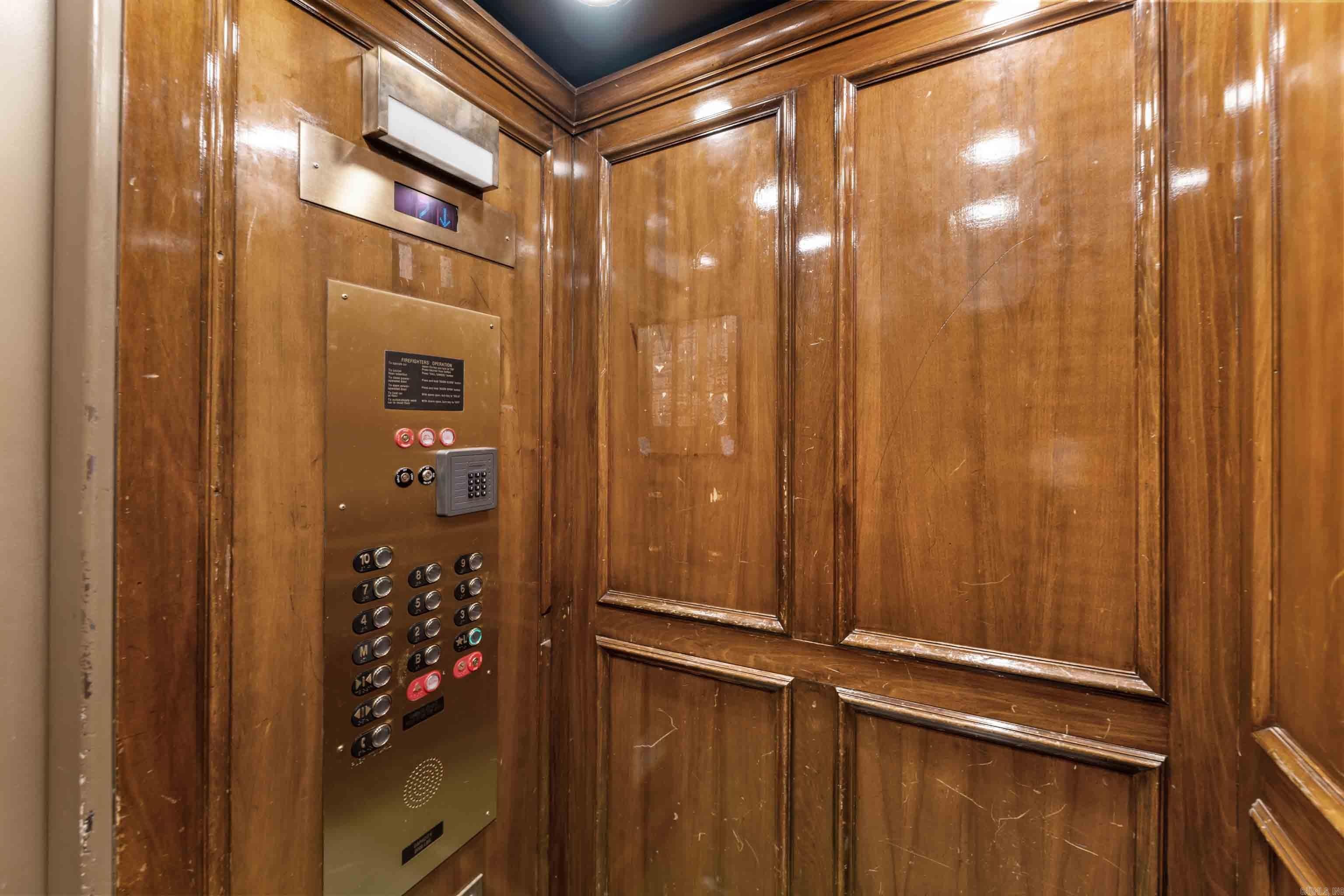 LAFAYETTE SQUARE HPR - Residential