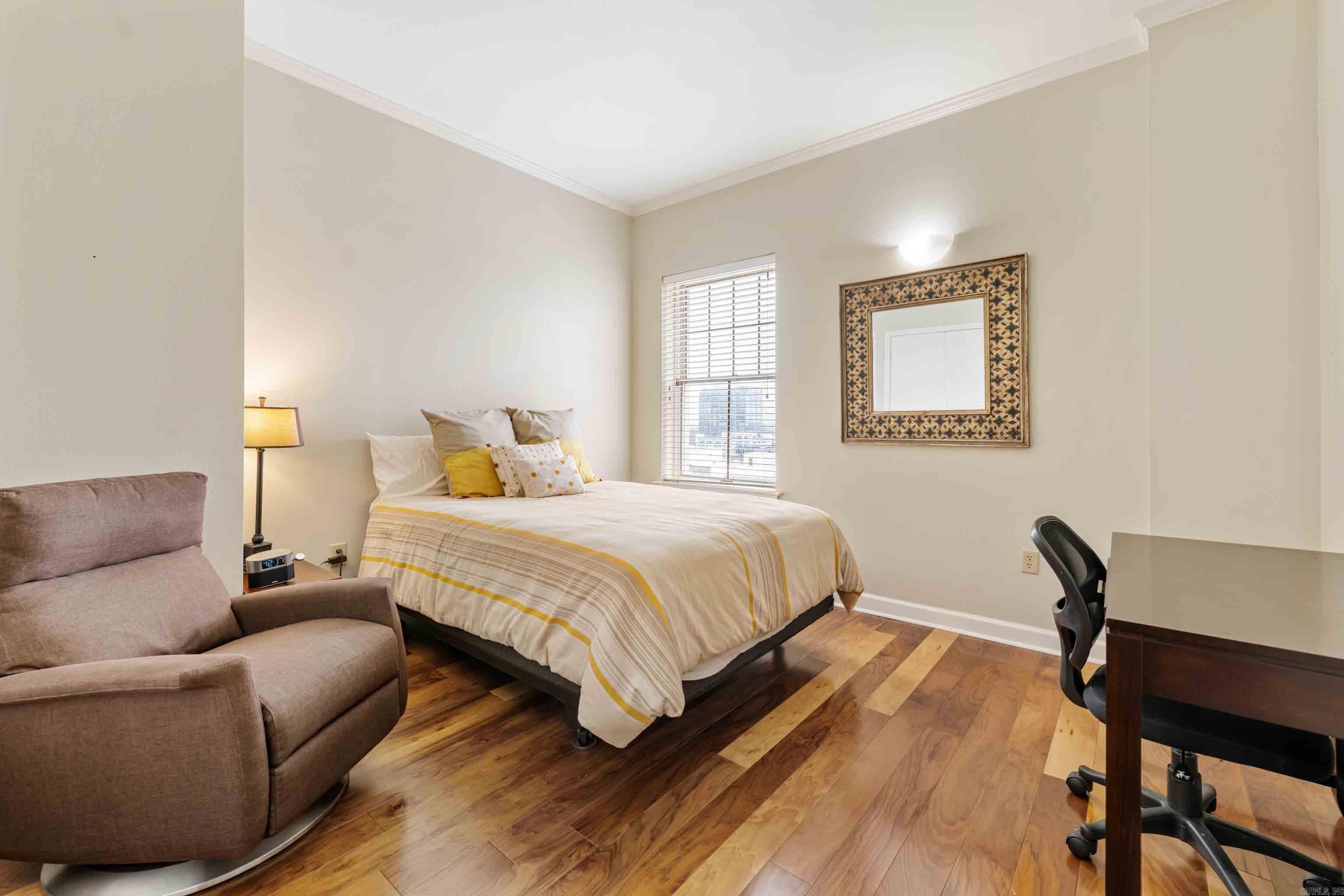 LAFAYETTE SQUARE HPR - Residential