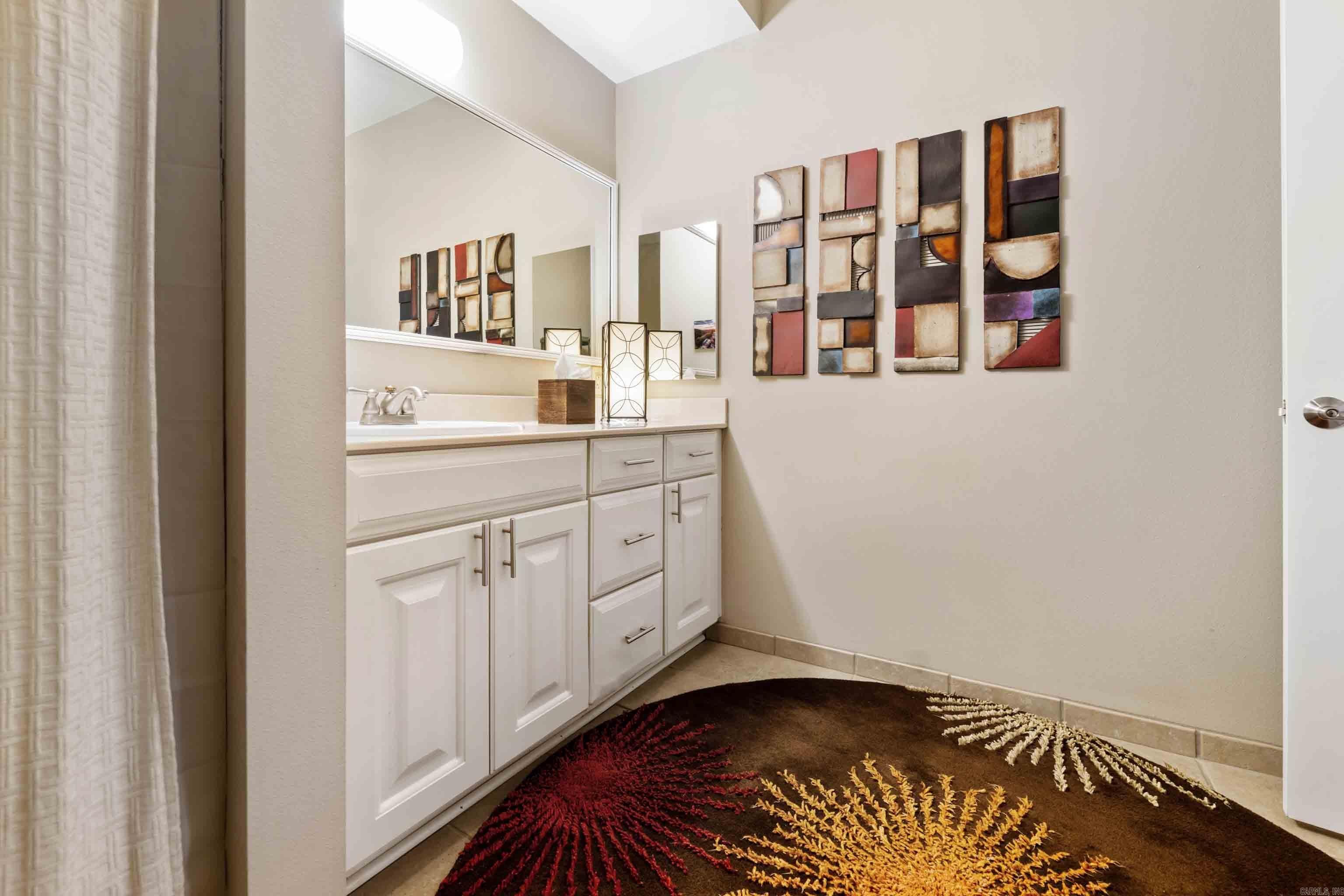 LAFAYETTE SQUARE HPR - Residential