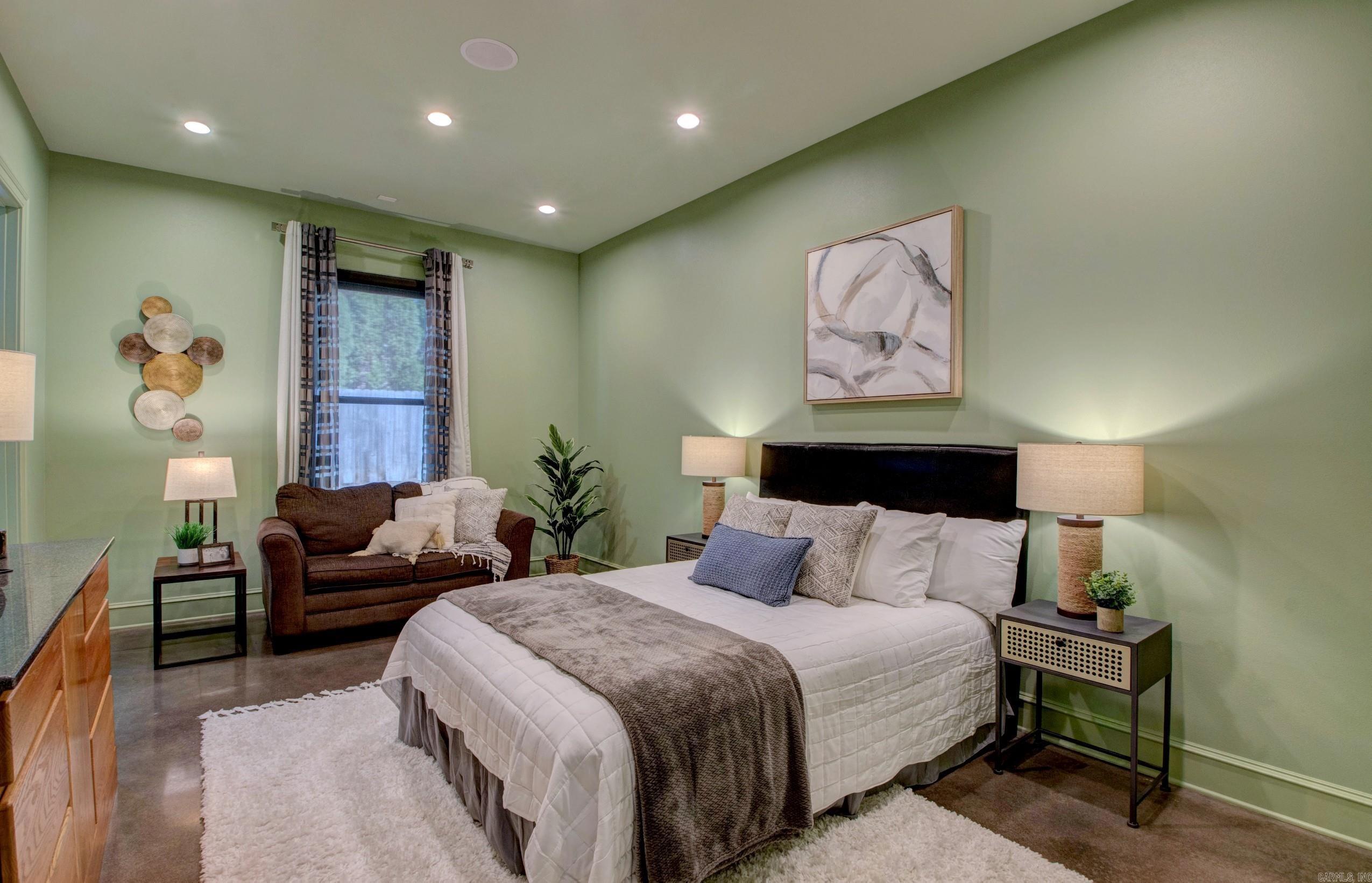 CHENAL VALLEY DEAUVILLE PLACE - Residential