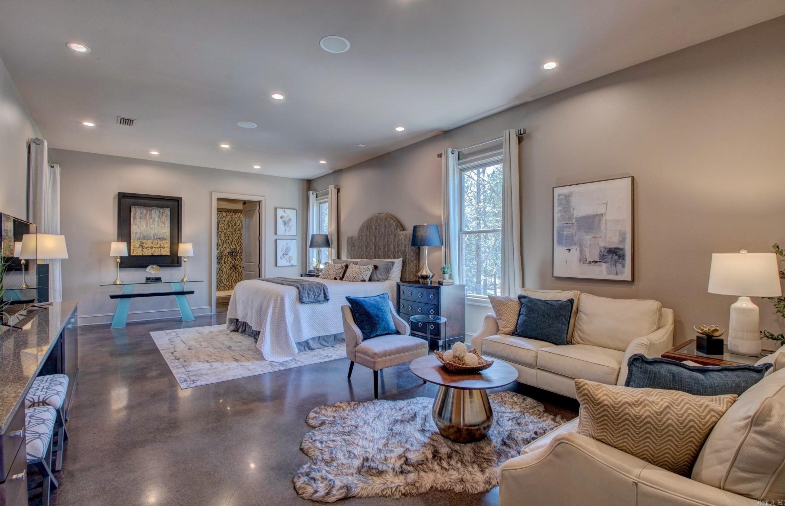 CHENAL VALLEY DEAUVILLE PLACE - Residential