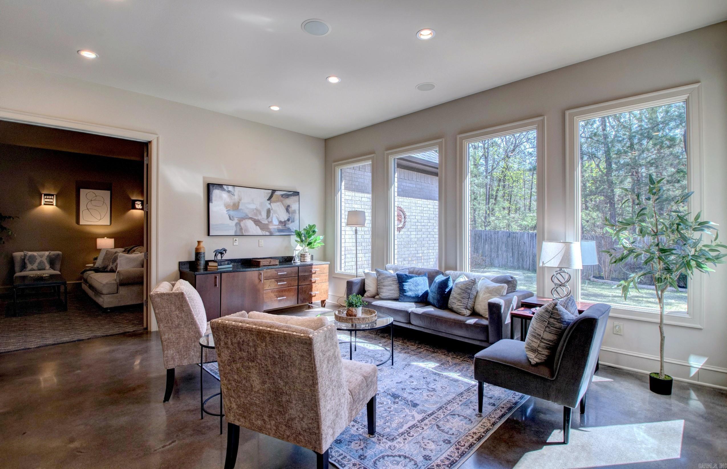 CHENAL VALLEY DEAUVILLE PLACE - Residential