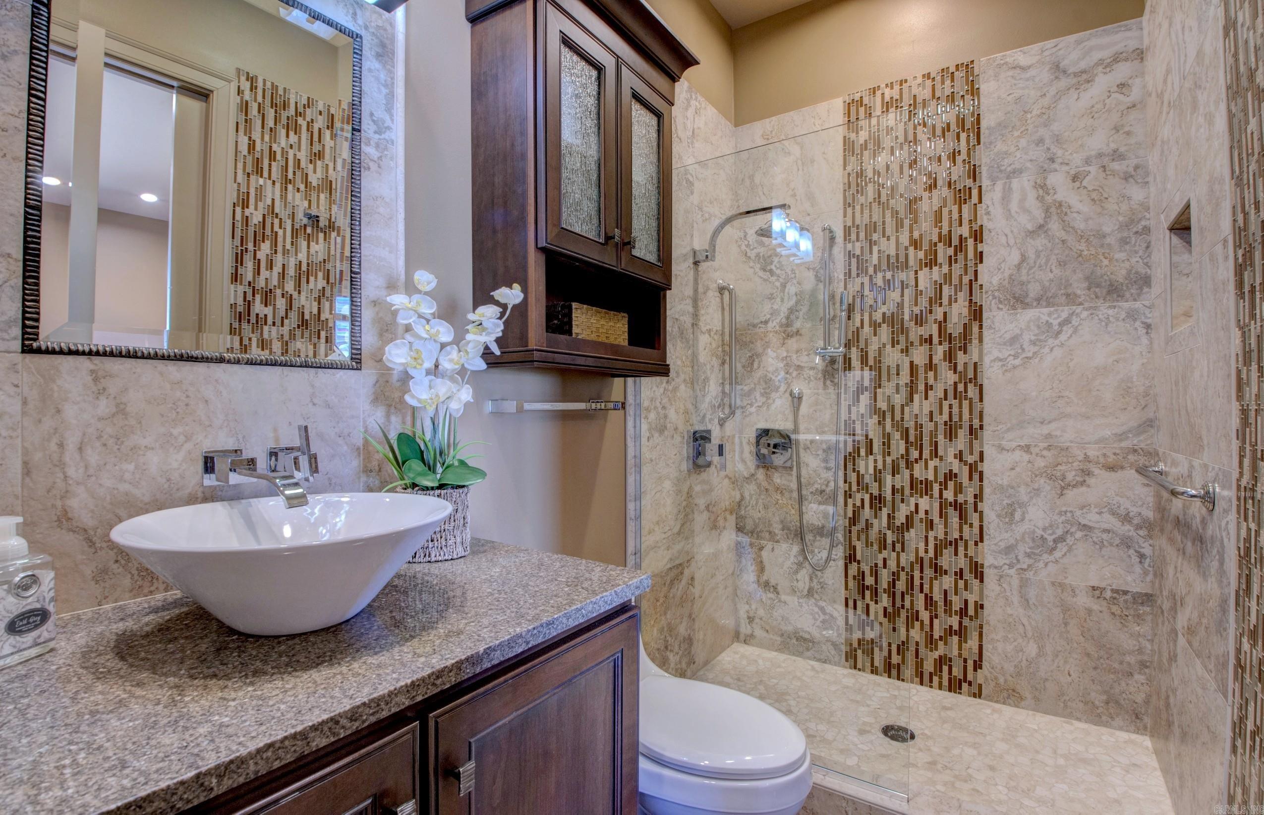 CHENAL VALLEY DEAUVILLE PLACE - Residential