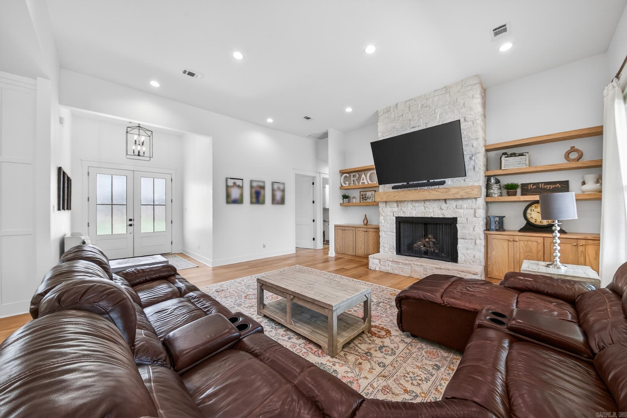 GREYSTONE - Residential