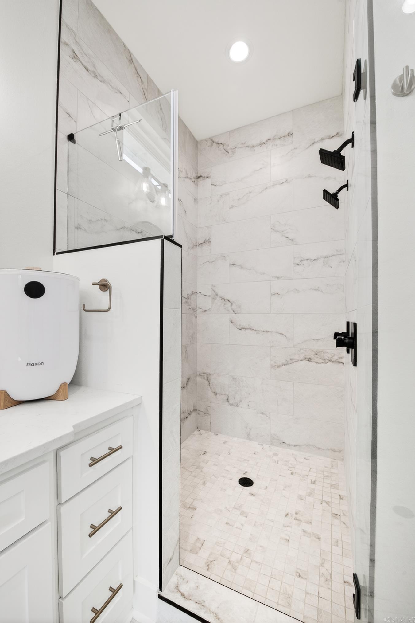GREYSTONE - Residential