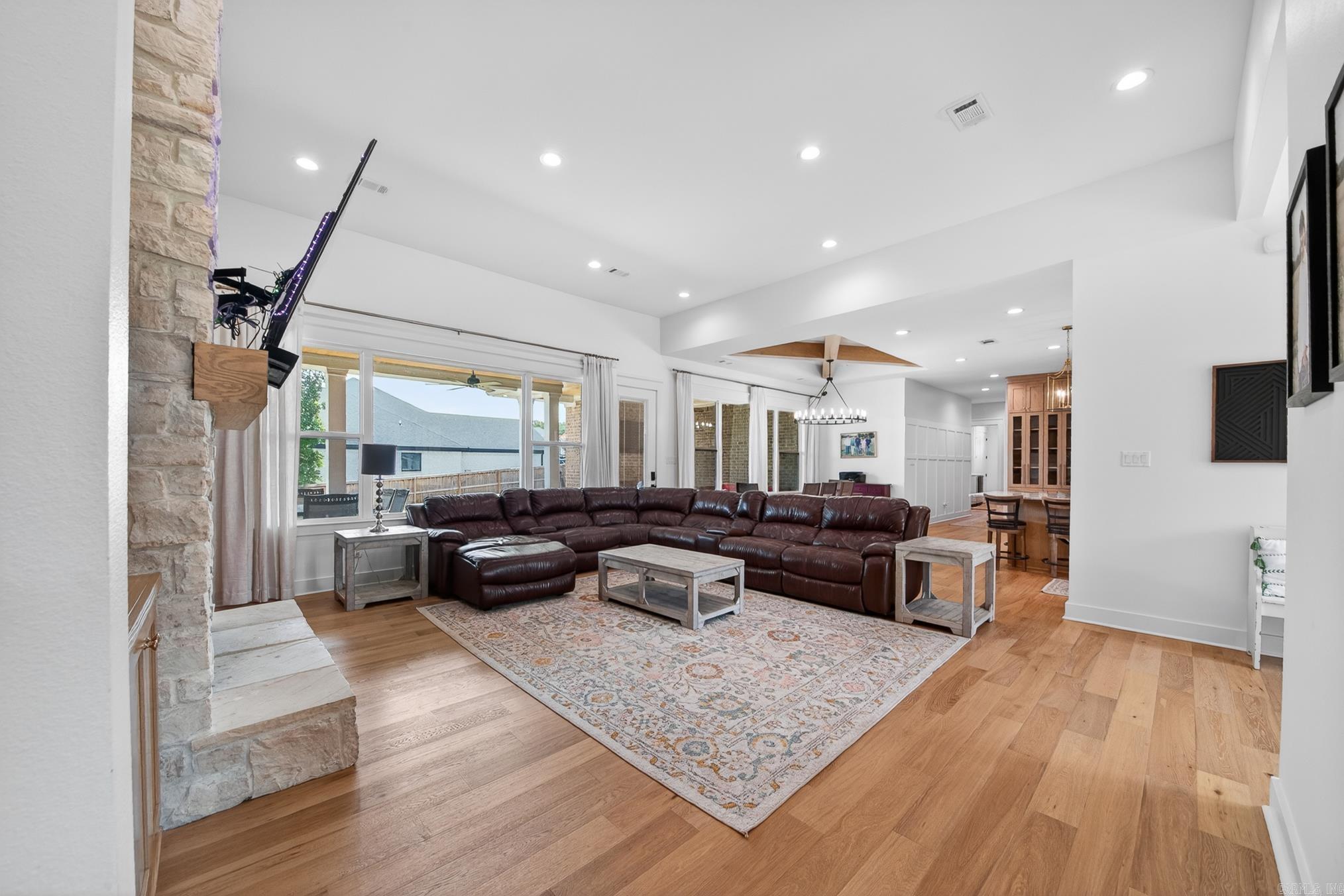 GREYSTONE - Residential