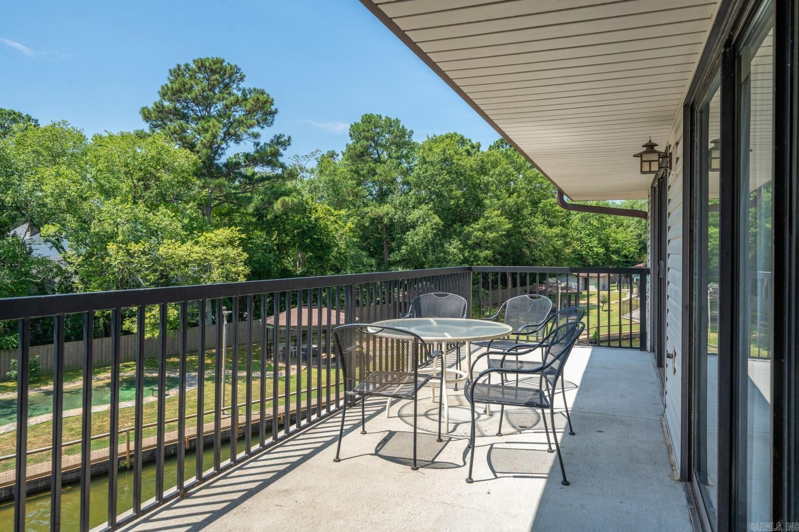 EMERALD ISLE HPR - Residential