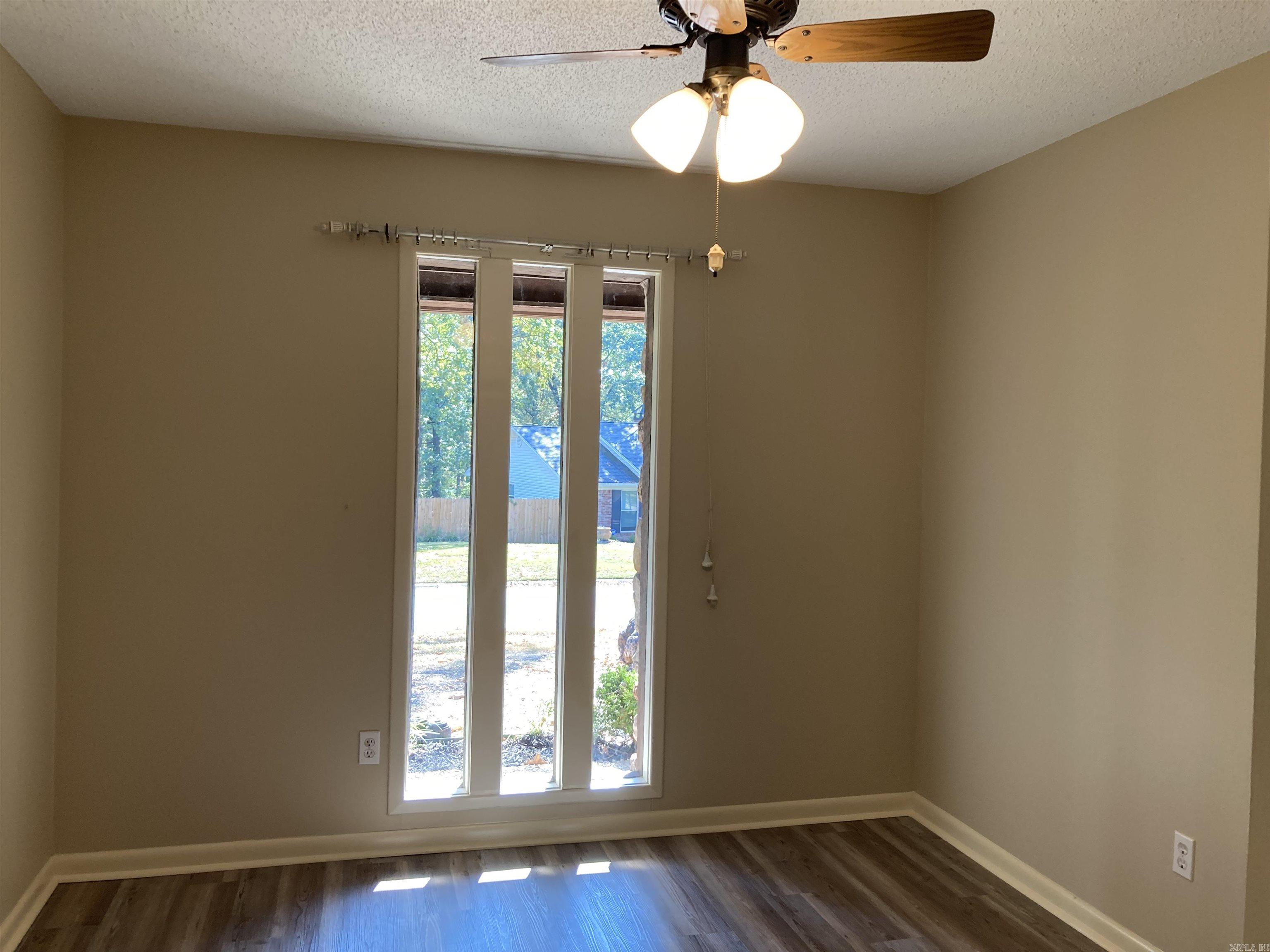 COLONY WEST - Residential