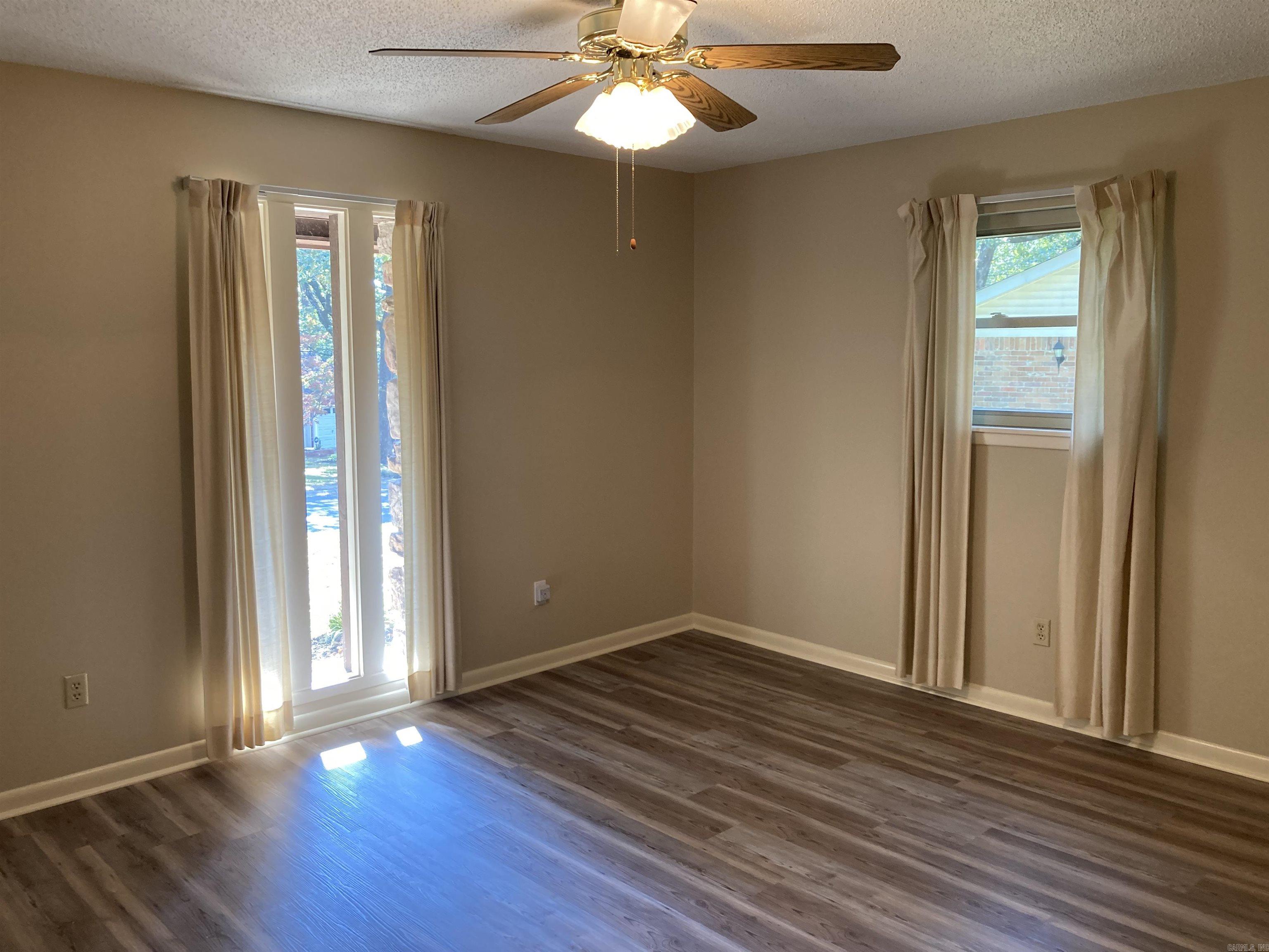 COLONY WEST - Residential