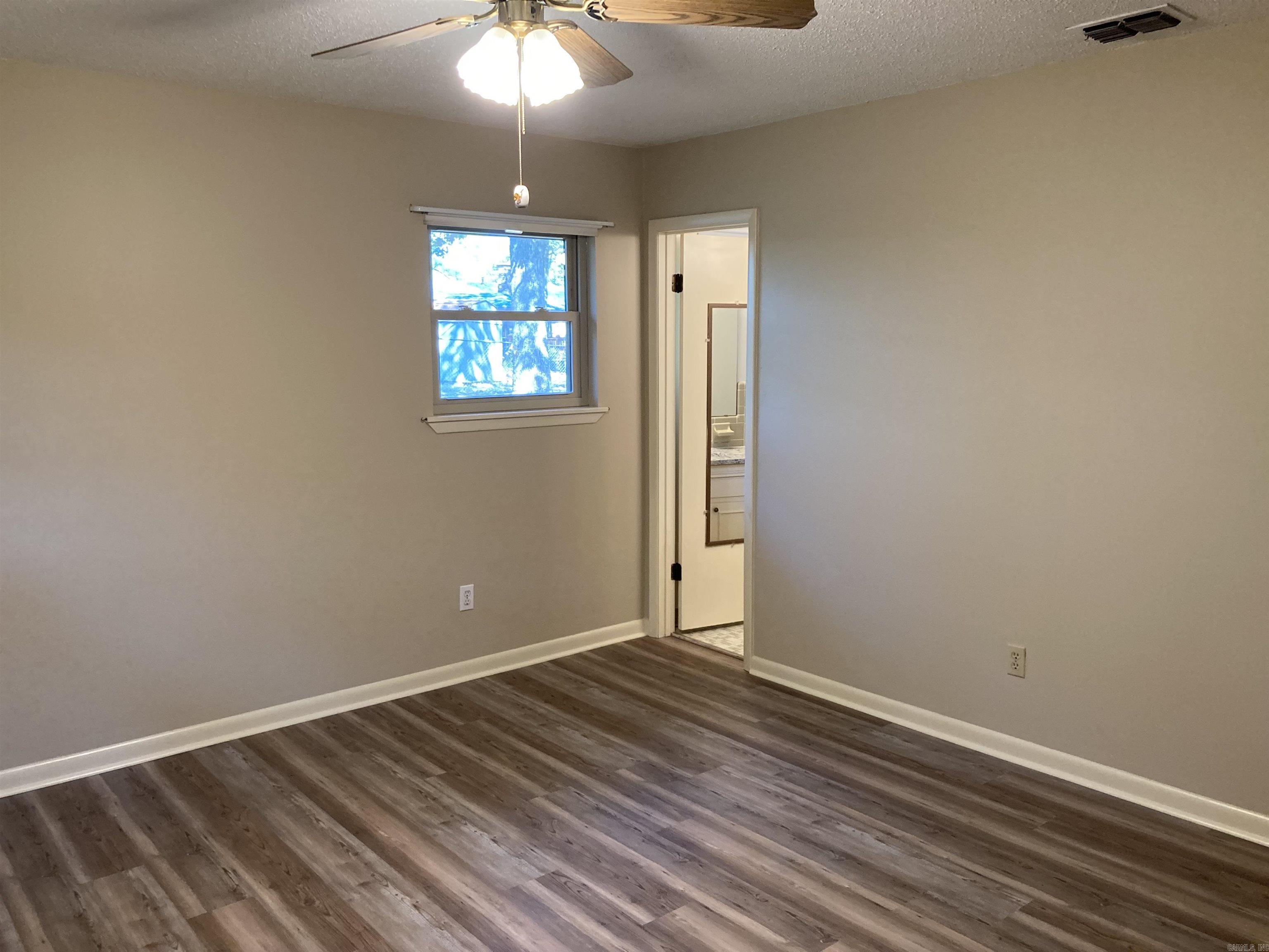 COLONY WEST - Residential