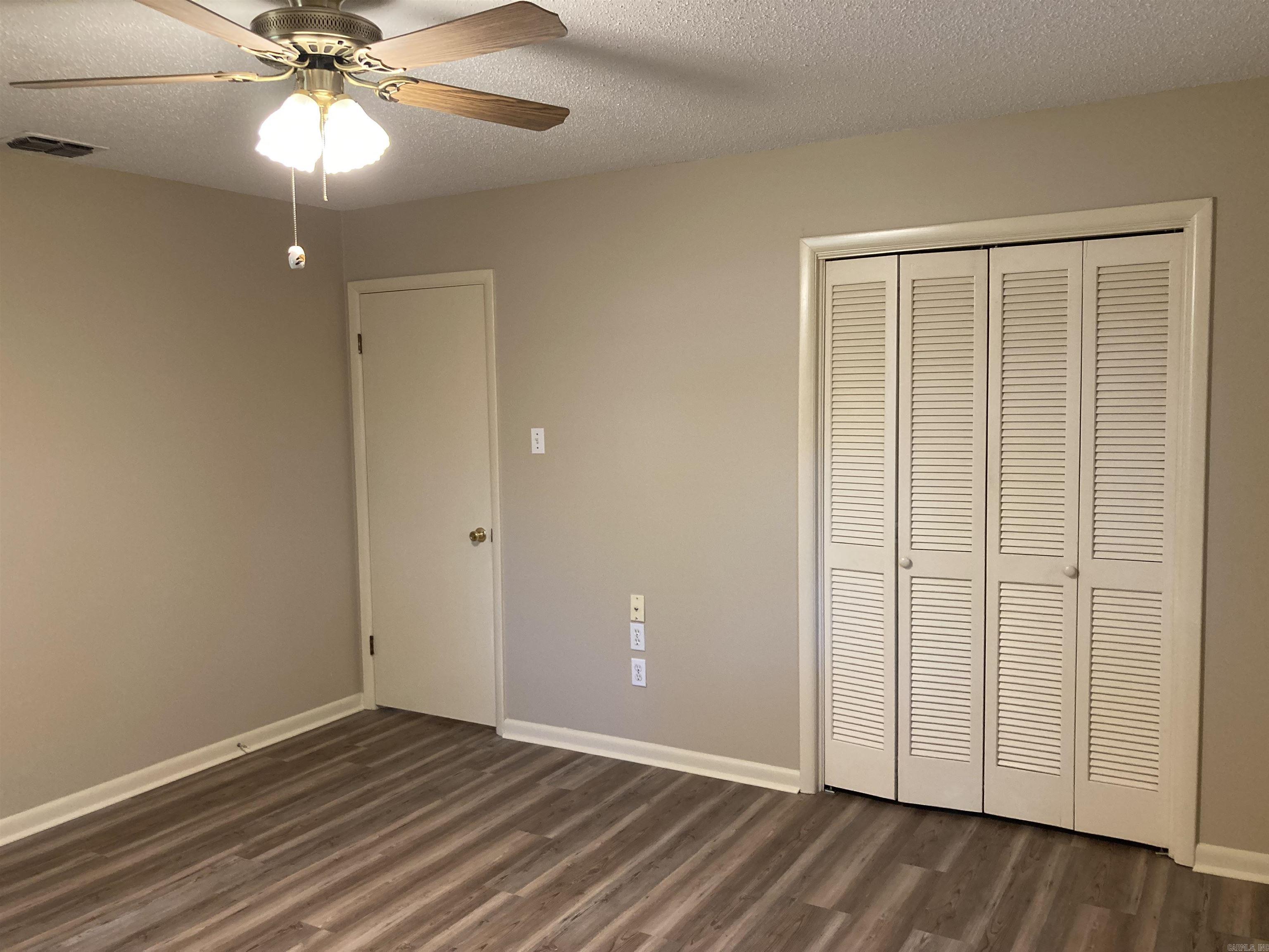 COLONY WEST - Residential