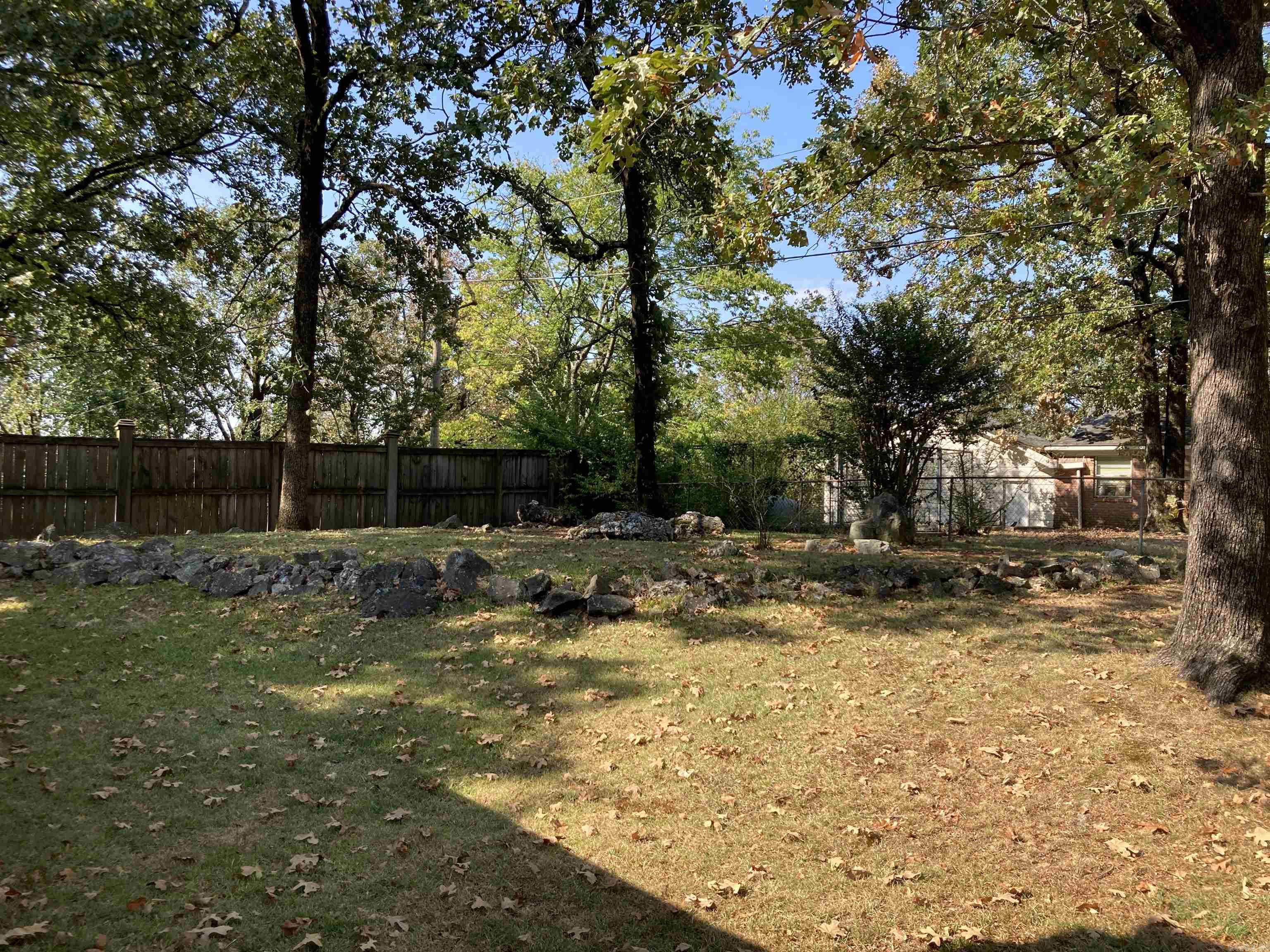 COLONY WEST - Residential