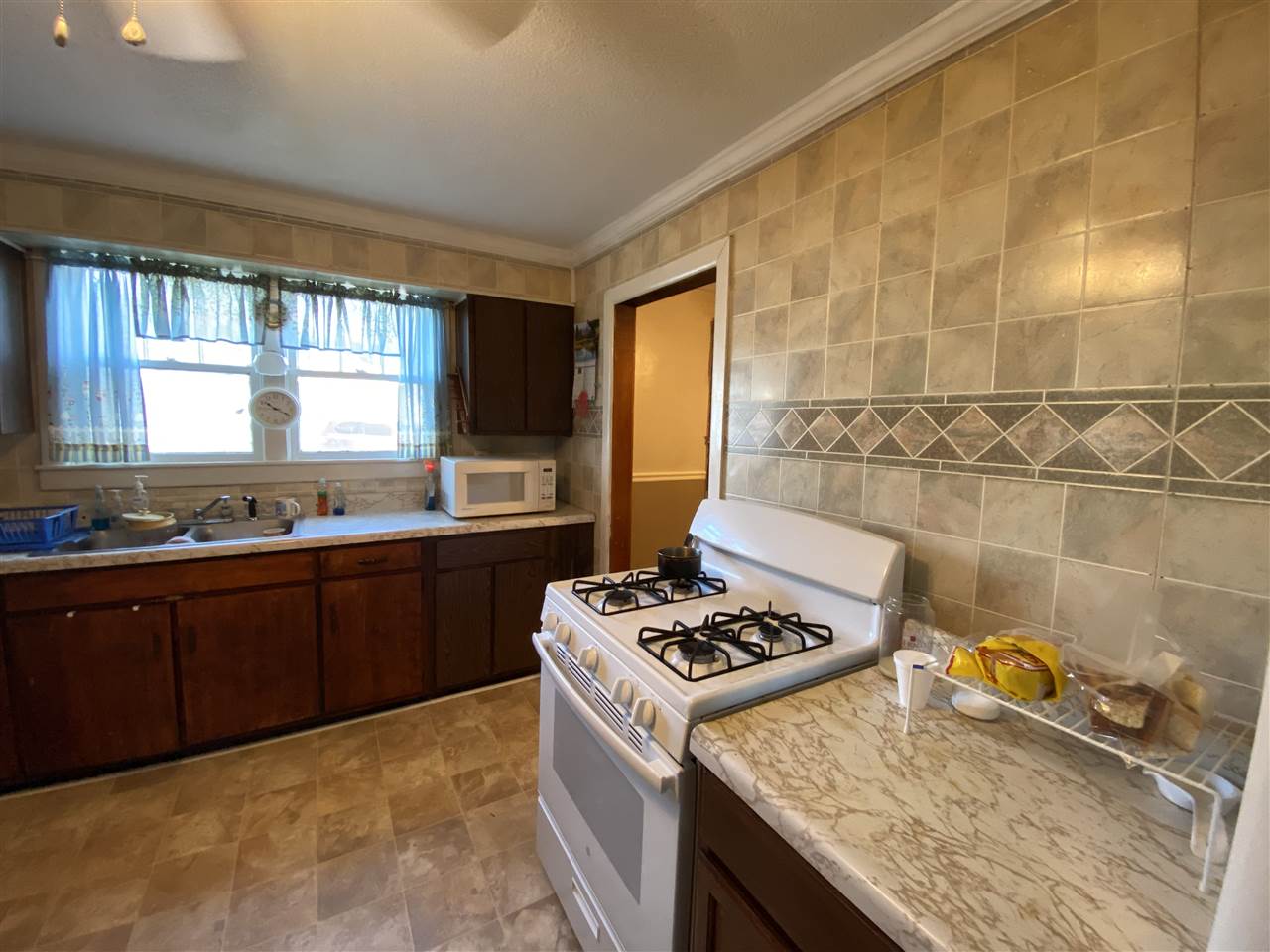 POINSETT LUMBAR & MFG - Residential