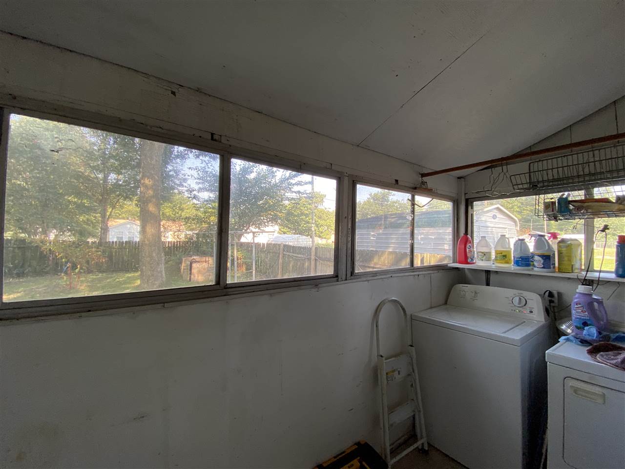 POINSETT LUMBAR & MFG - Residential