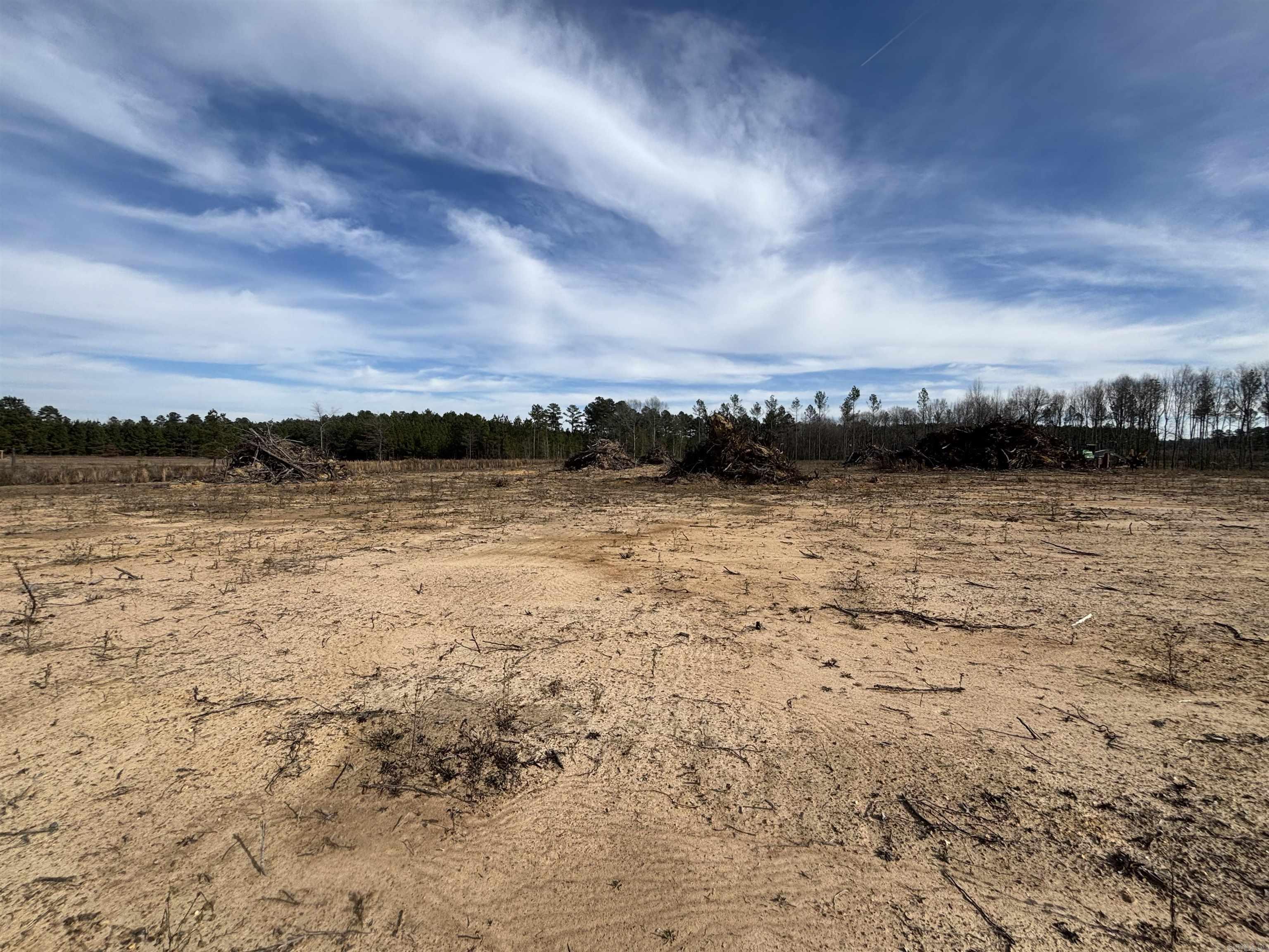 Metes & Bounds - Land