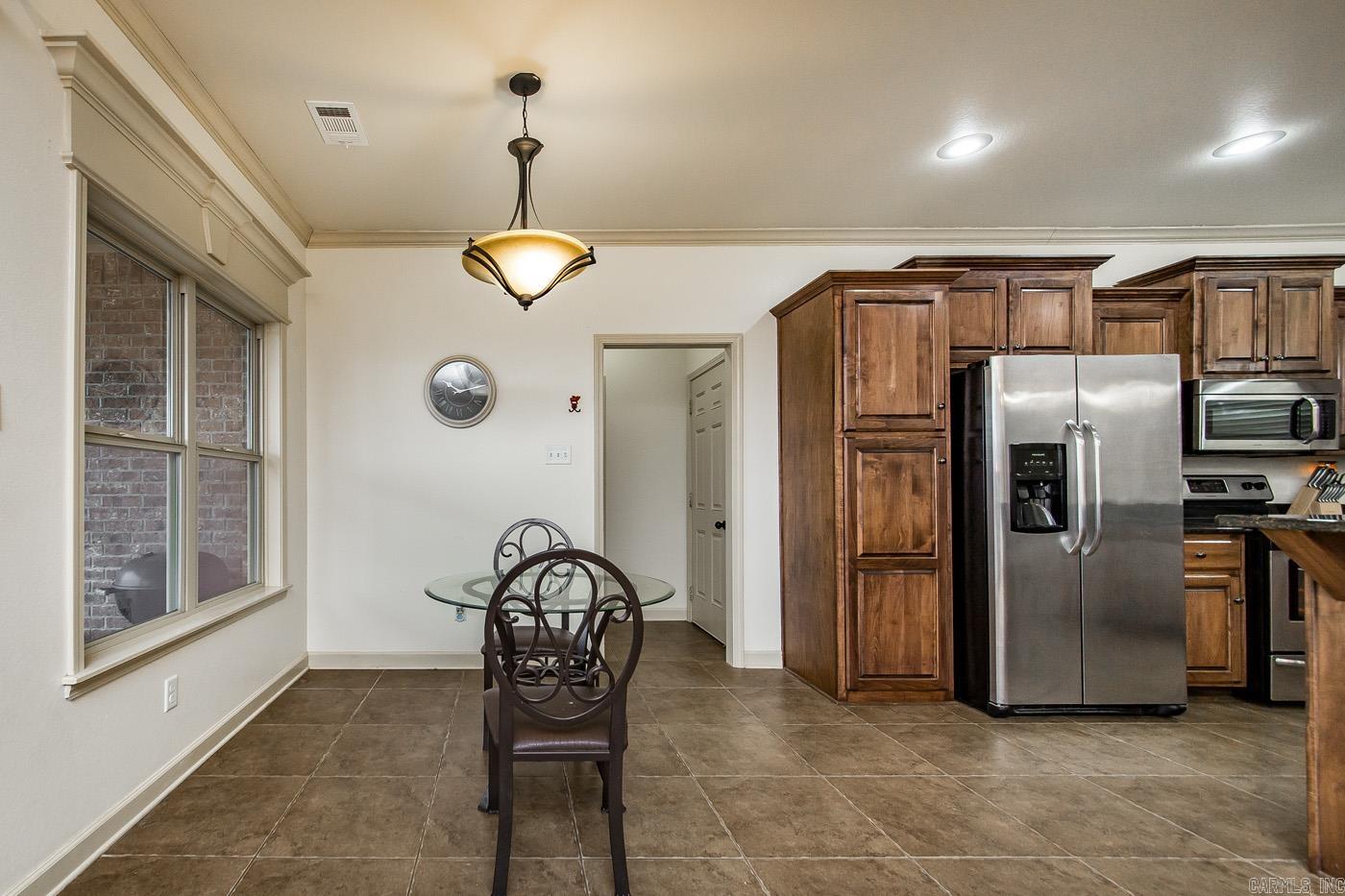 SHADOW CREEK - Residential